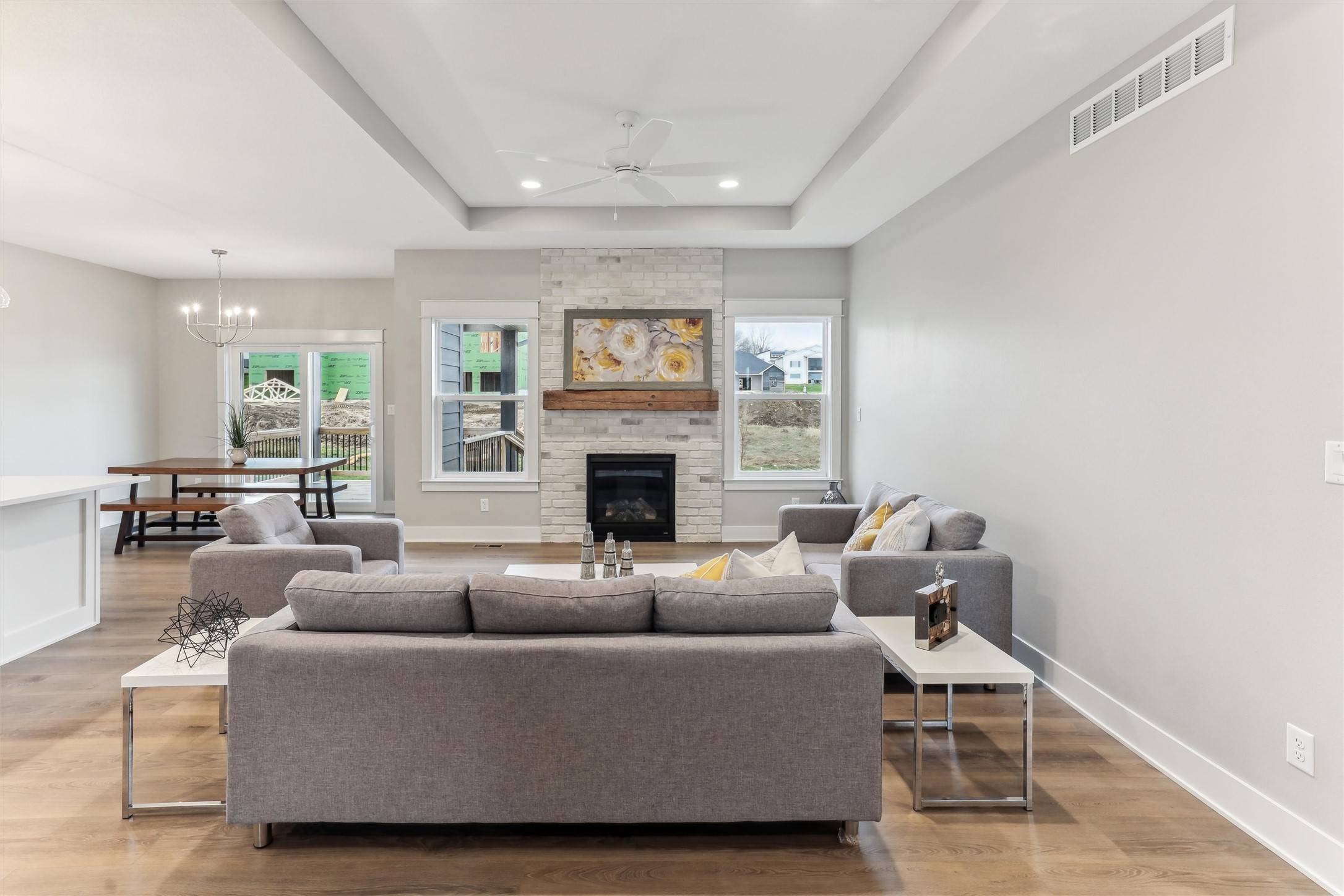 Clive, IA 50325,17763 Valleyview Drive