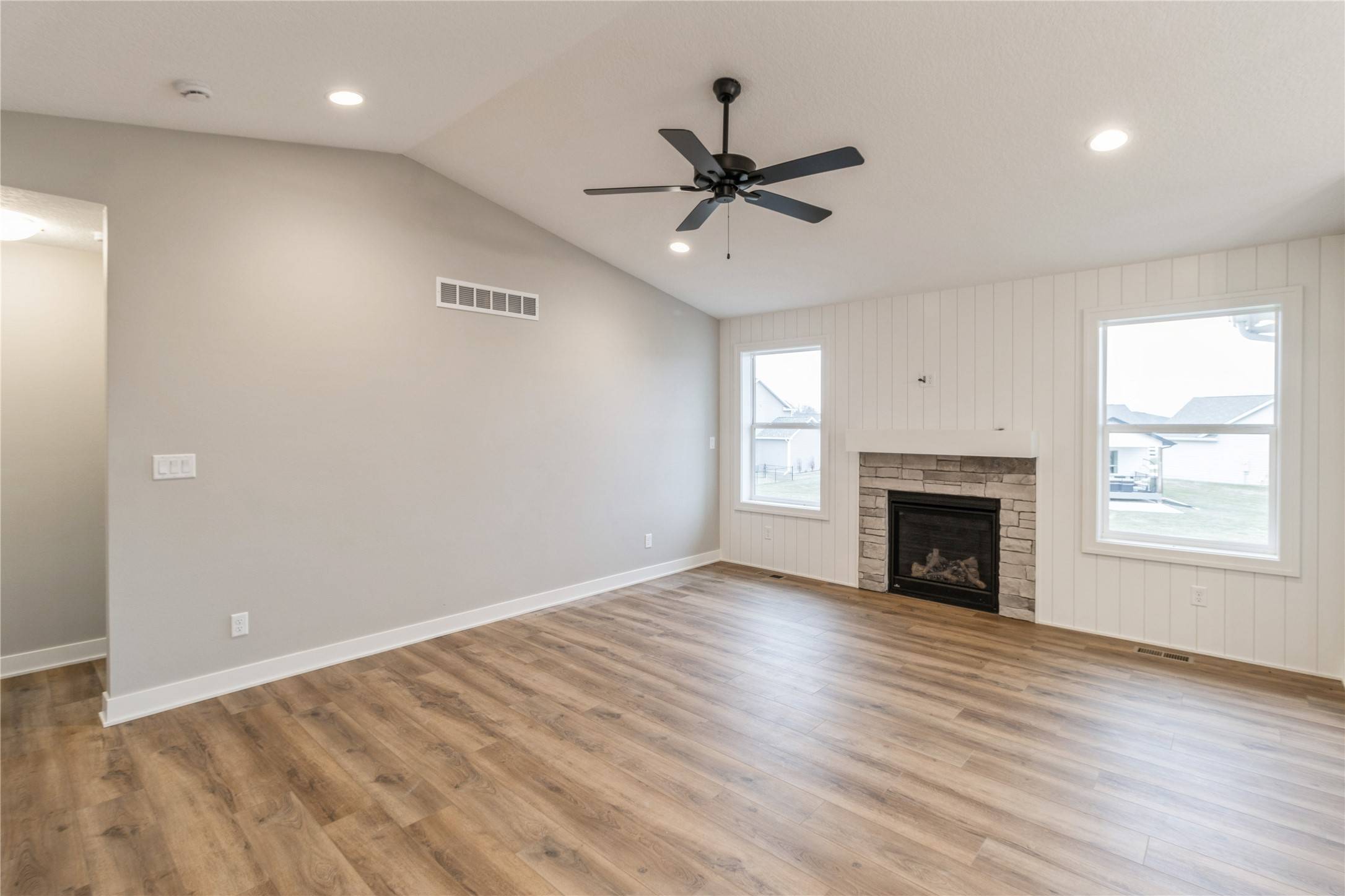 West Des Moines, IA 50265,2430 SE 5th Street