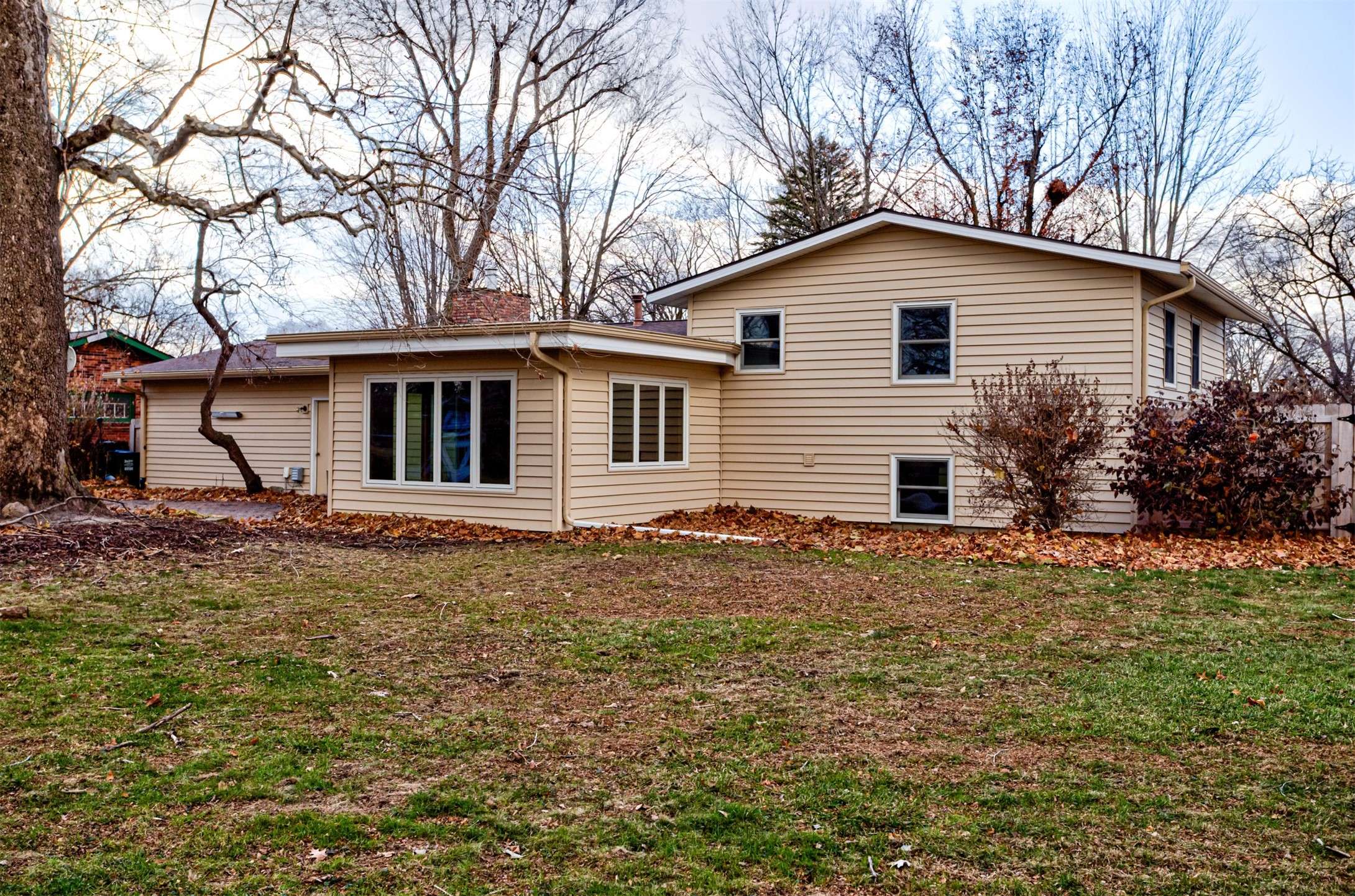 Ames, IA 50010,2518 Kellogg Avenue