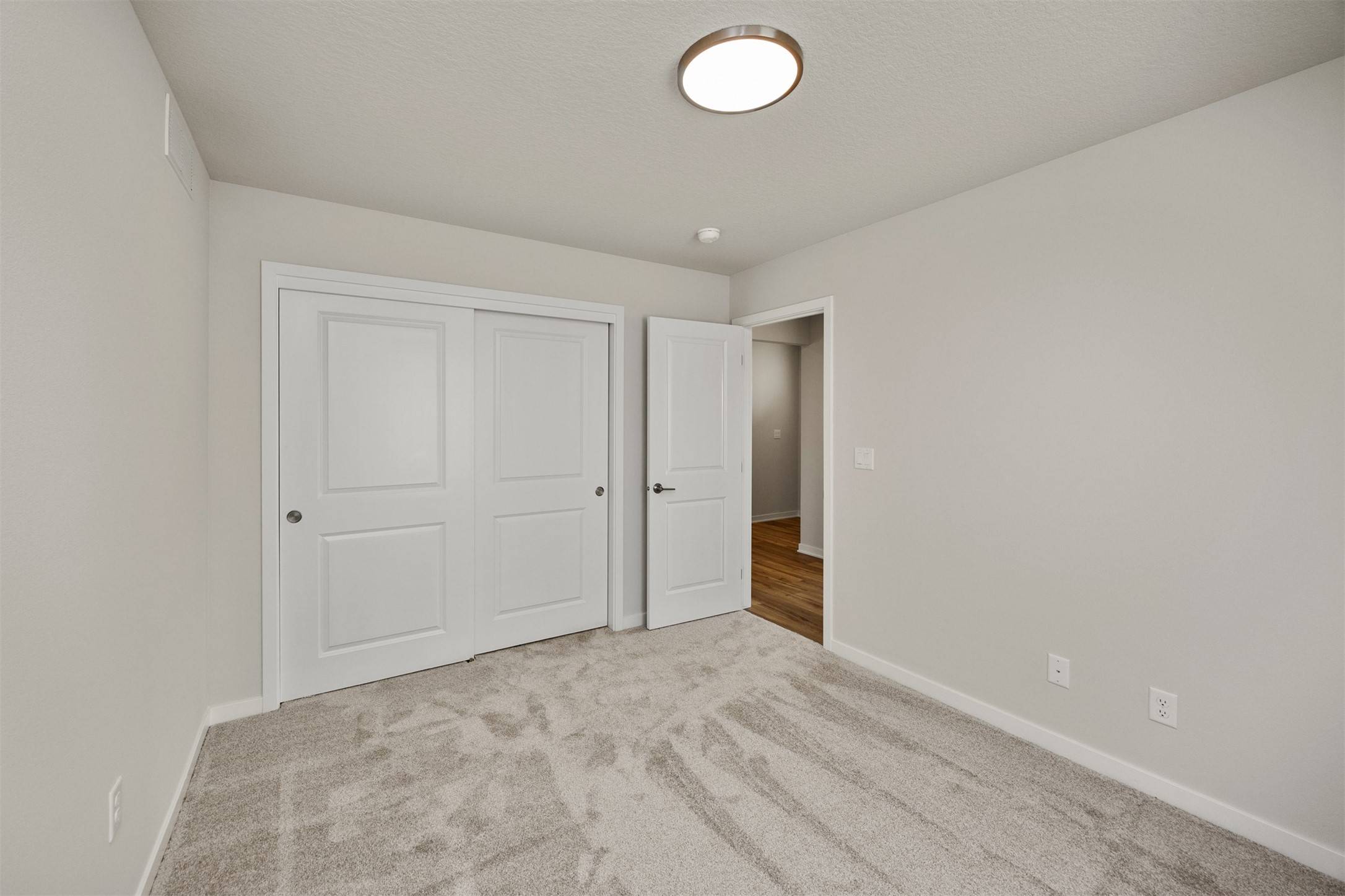 Des Moines, IA 50313,6381 NE 11th Court