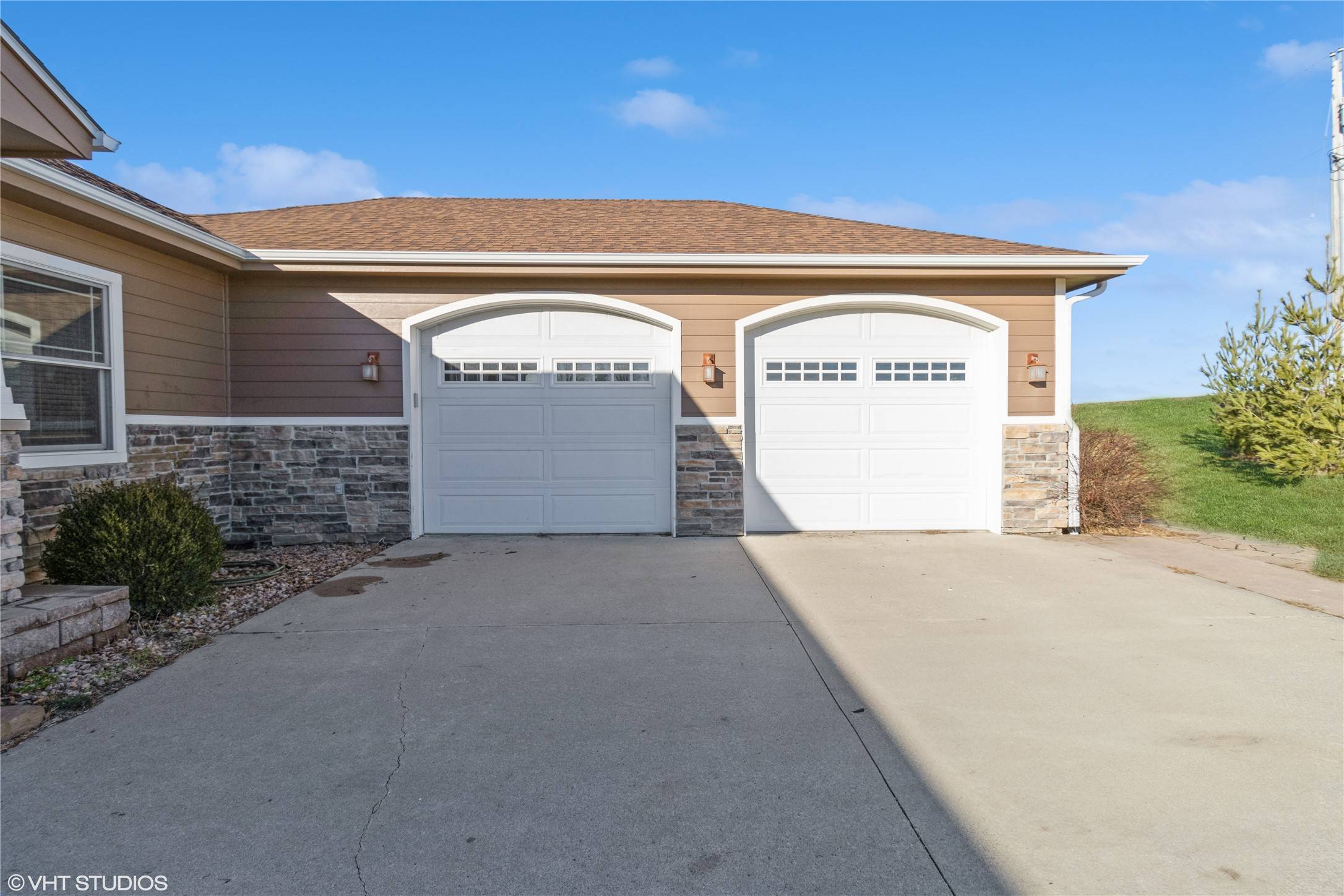 Cambridge, IA 50046,15286 NE 42nd Street