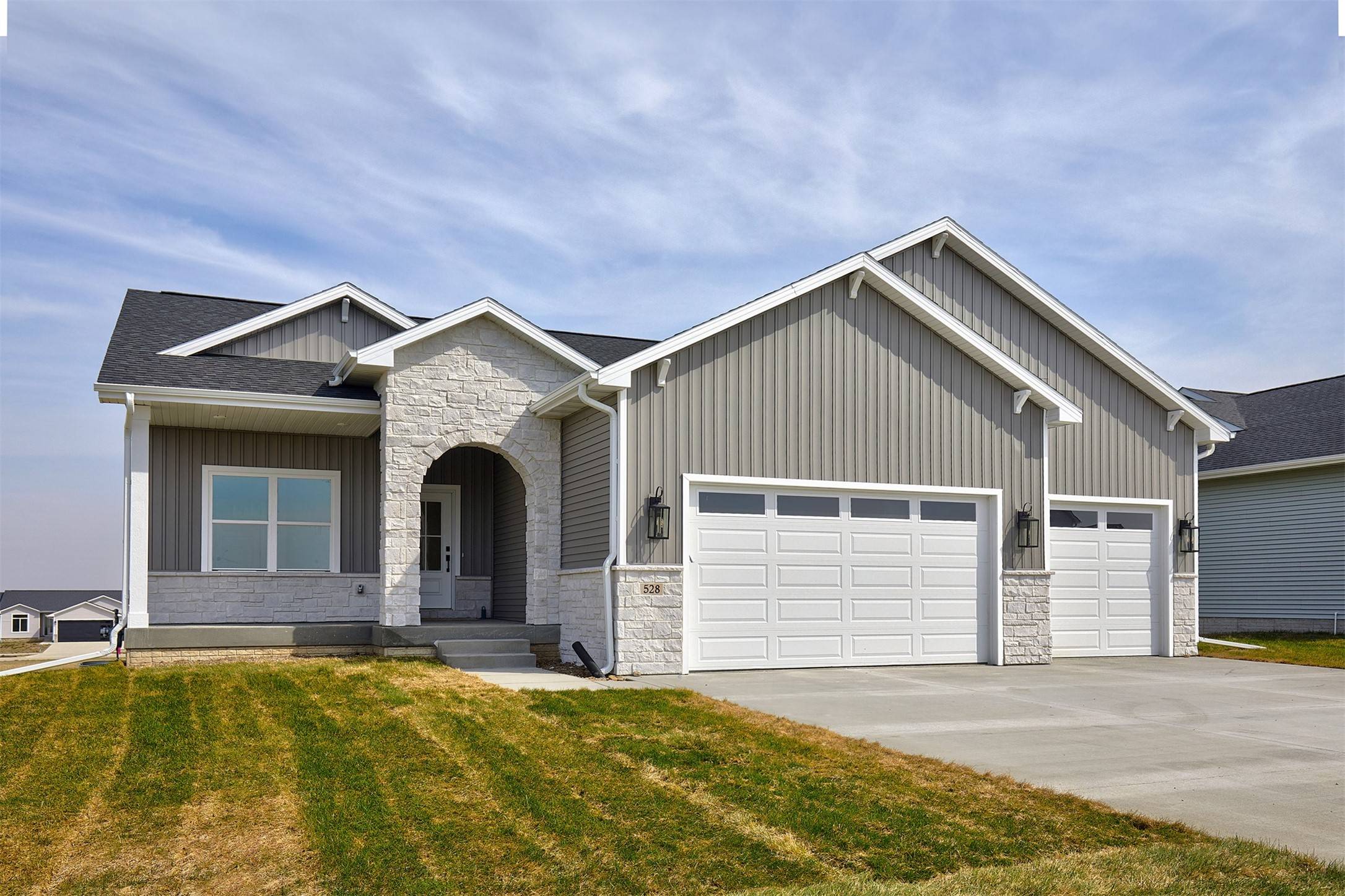 Huxley, IA 50124,528 W Centennial Drive