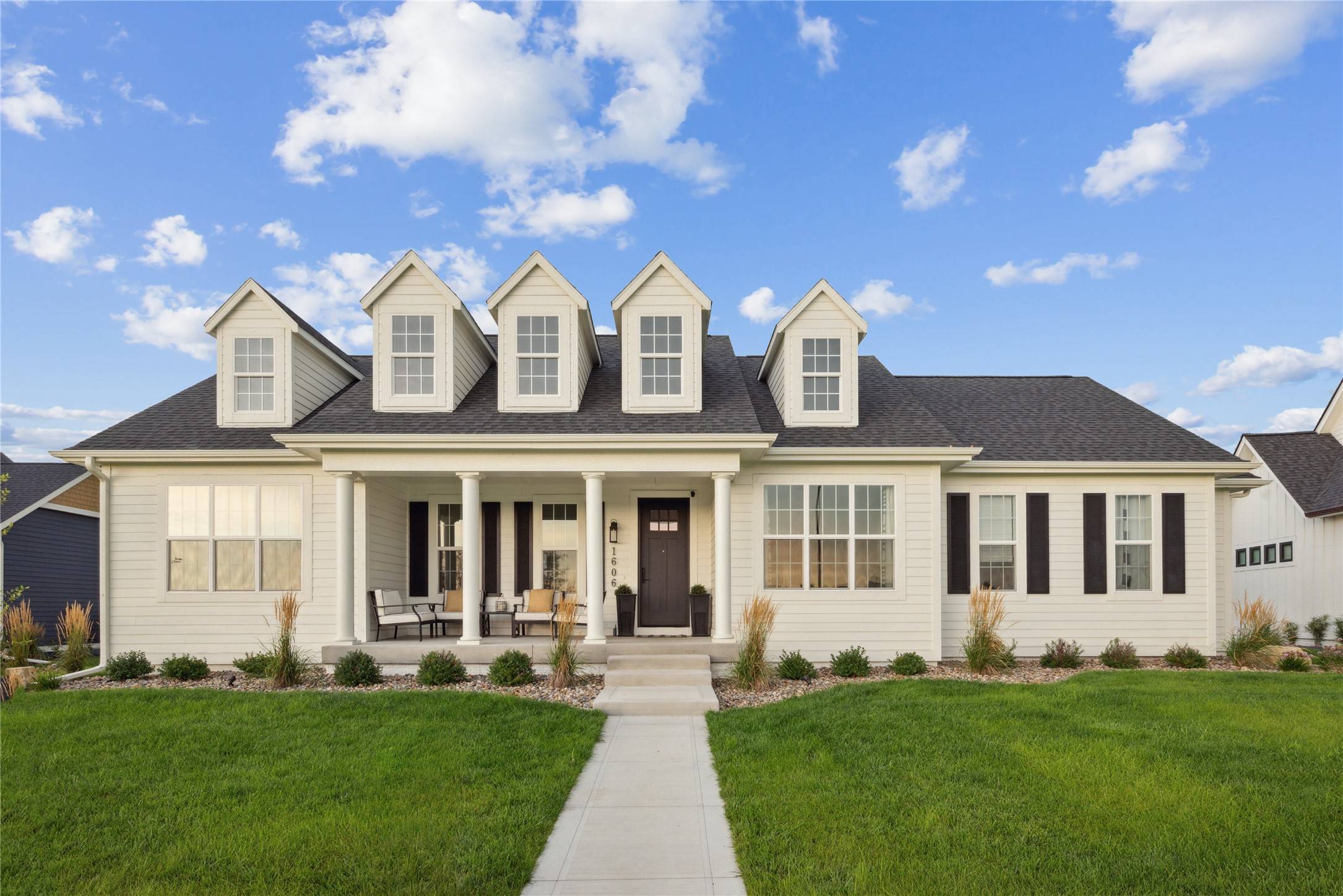 Ankeny, IA 50023,1606 SW Des Moines Street