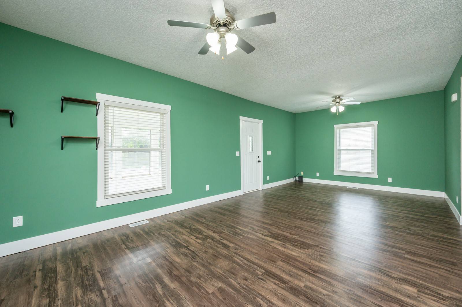 Des Moines, IA 50312,724 24th Street