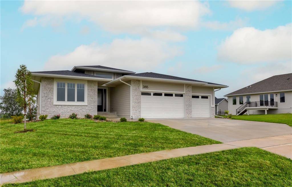 Waukee, IA 50263,3815 Fieldstone Drive