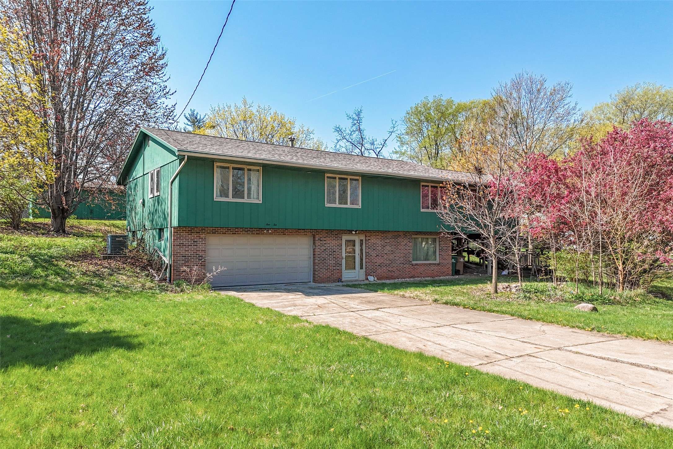 Mitchellville, IA 50169,110 4th Street NE