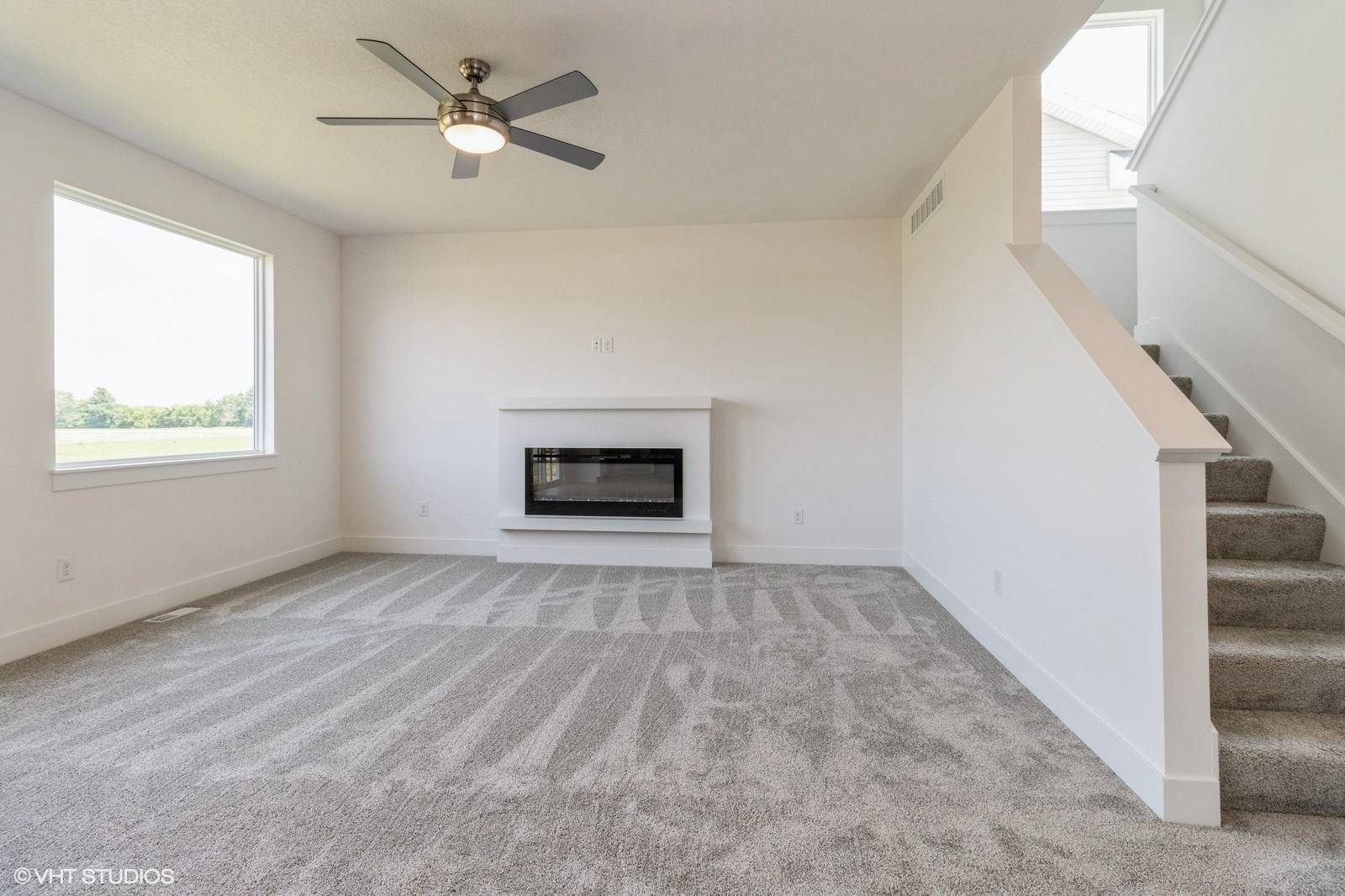 Pleasant Hill, IA 50327,6918 SE 7th Avenue