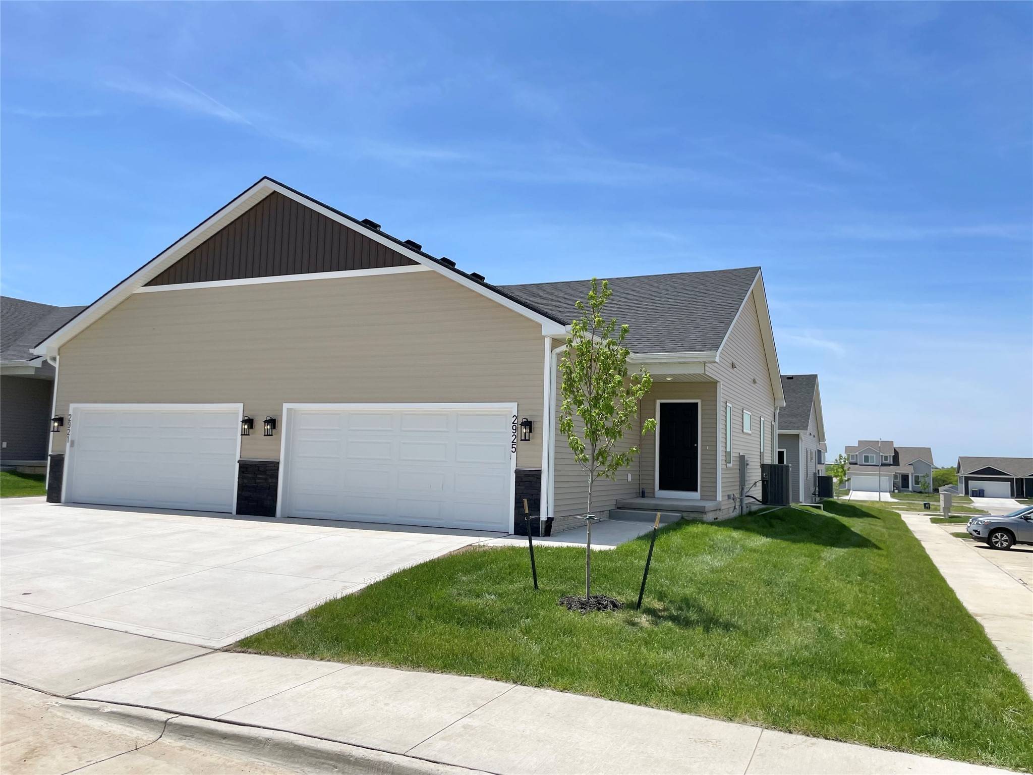 Van Meter, IA 50261,2925 Long Avenue