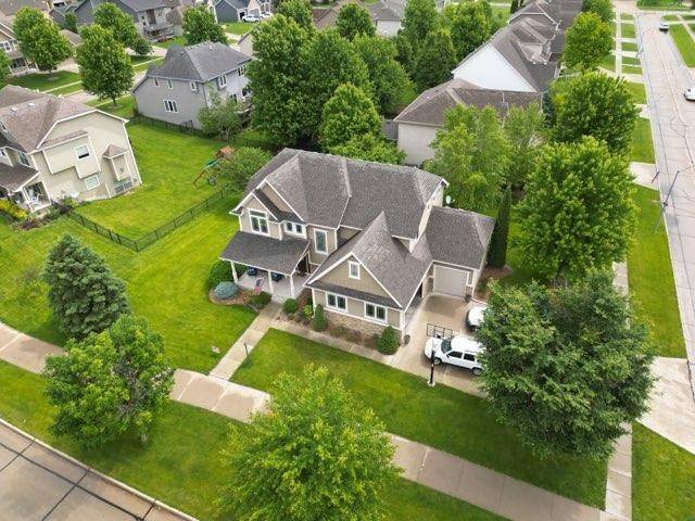 Clive, IA 50325,2859 Berkshire Parkway