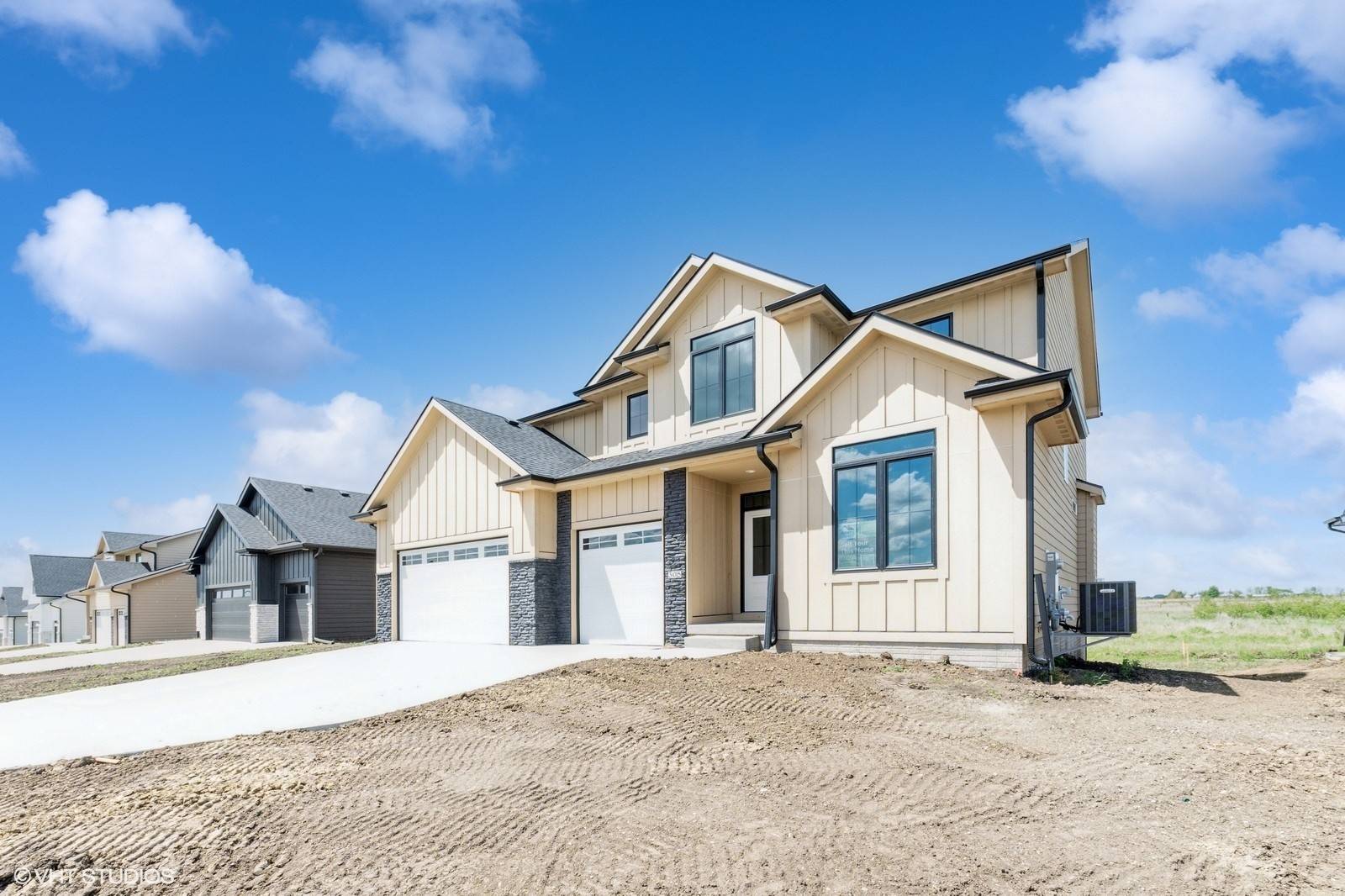 Waukee, IA 50263,305 NW Ashley Avenue