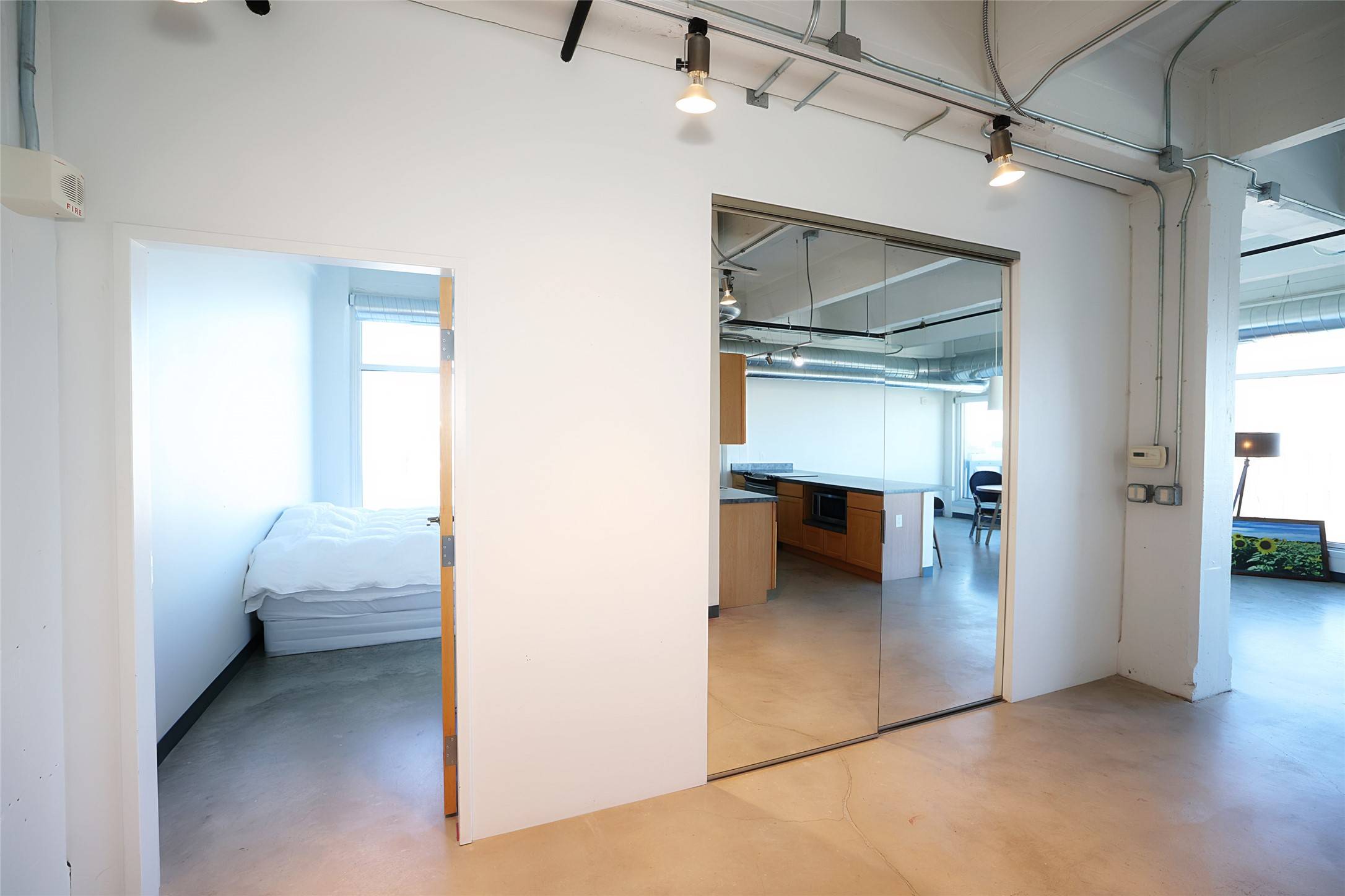Des Moines, IA 50309,120 SW 5th Street #604