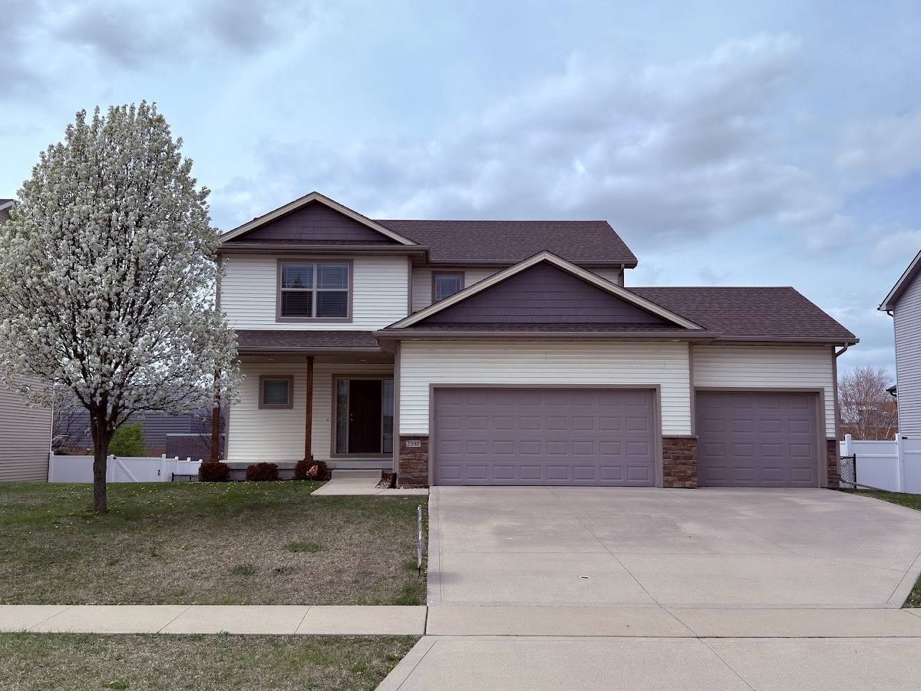 Waukee, IA 50263,2390 SE Florence Drive