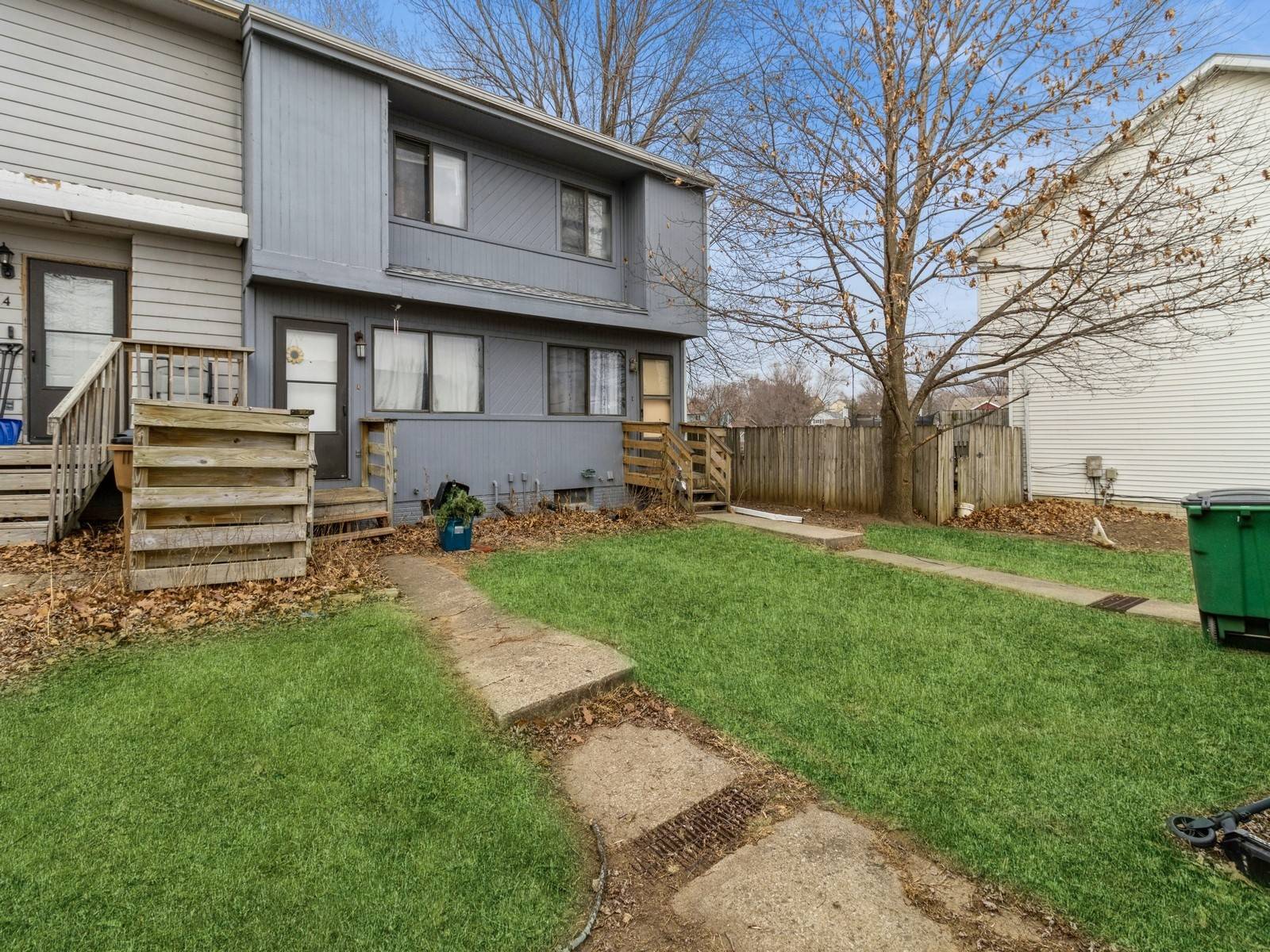 Carlisle, IA 50047,1435 S 5th Street #5
