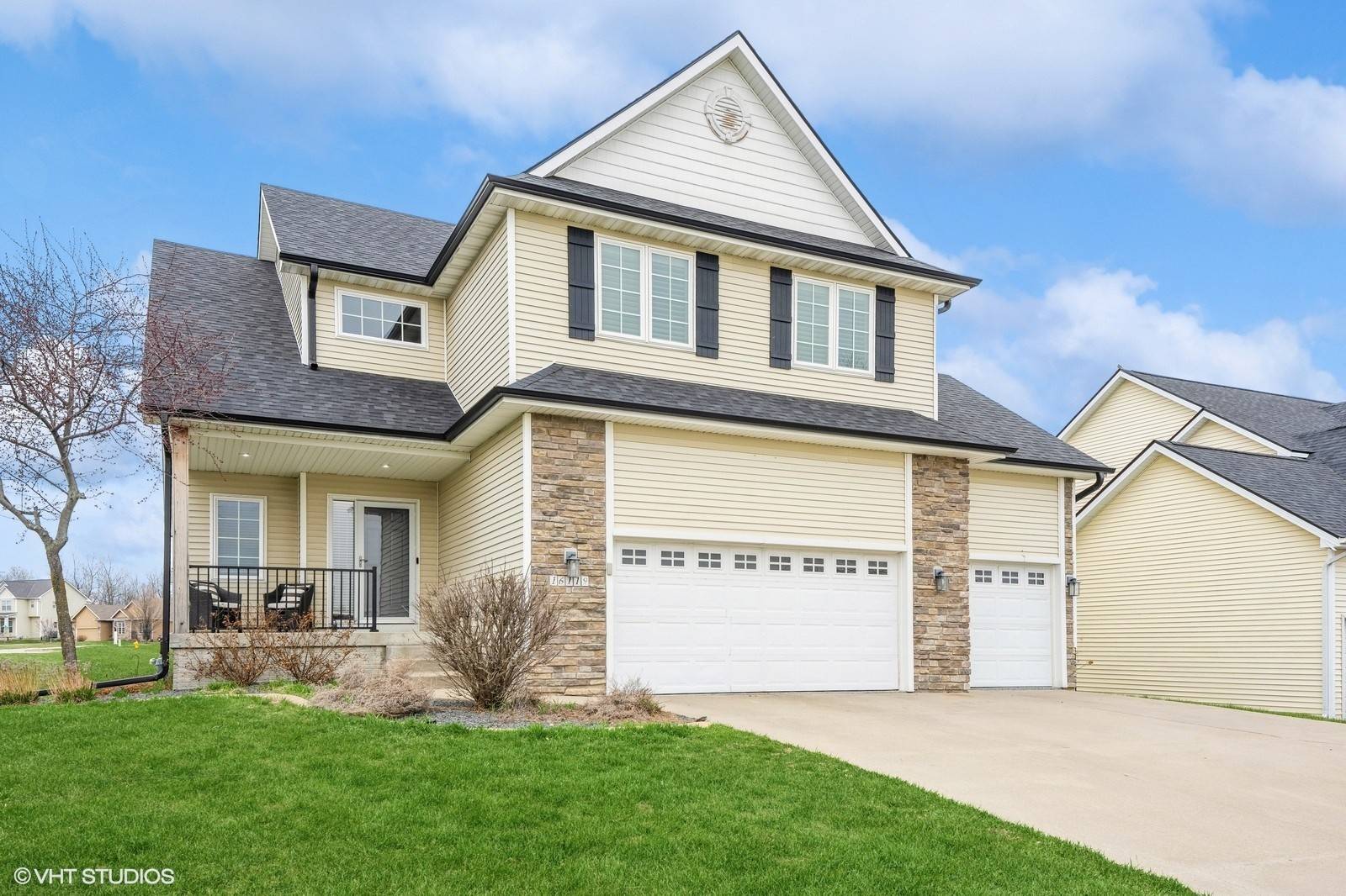 Urbandale, IA 50323,16119 Tanglewood Drive