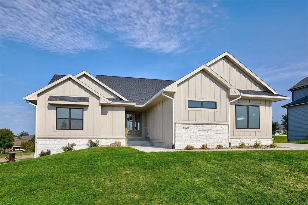 Urbandale, IA 50323,4925 162nd Street