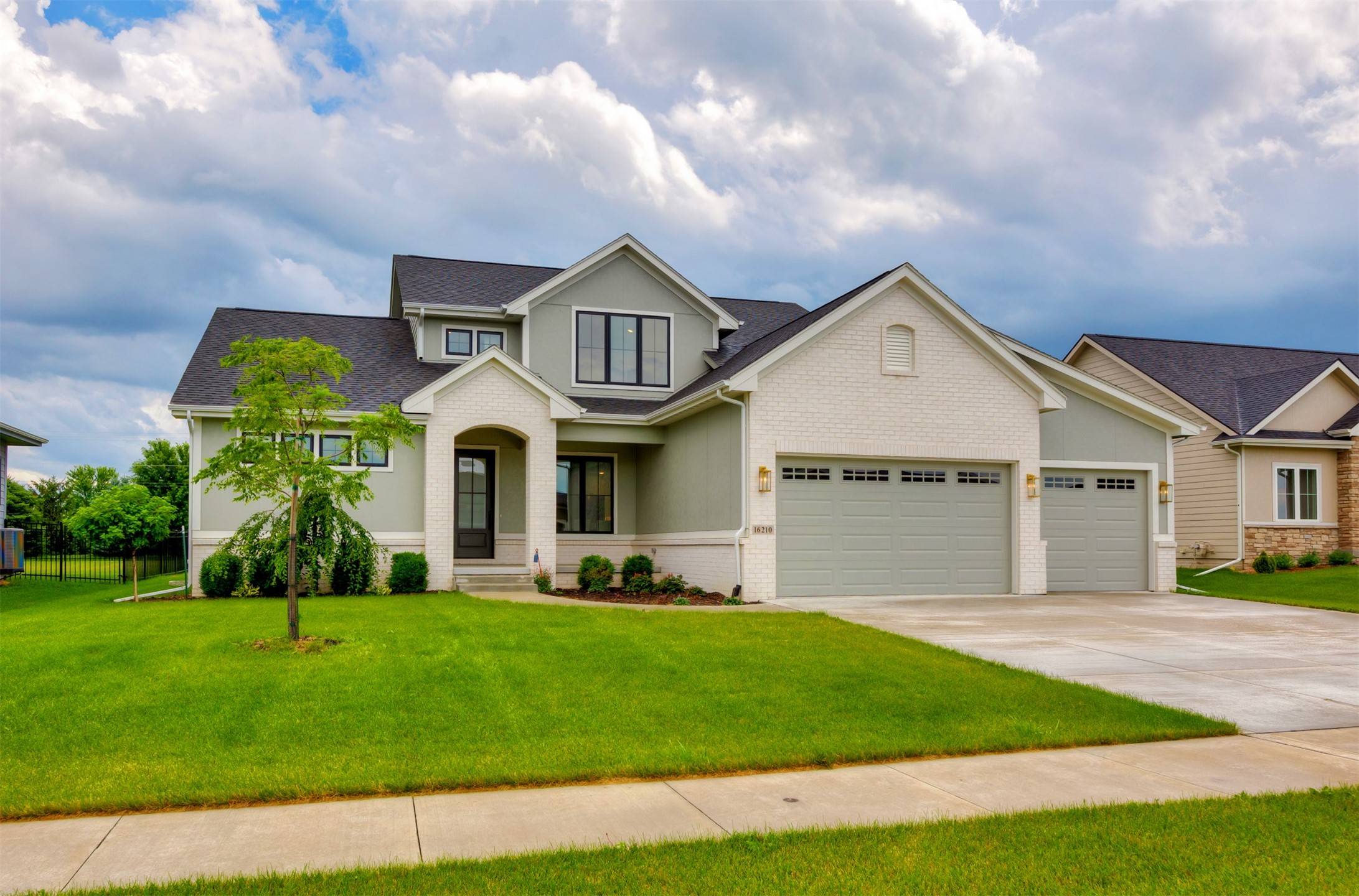 Urbandale, IA 50323,16210 Goodman Drive