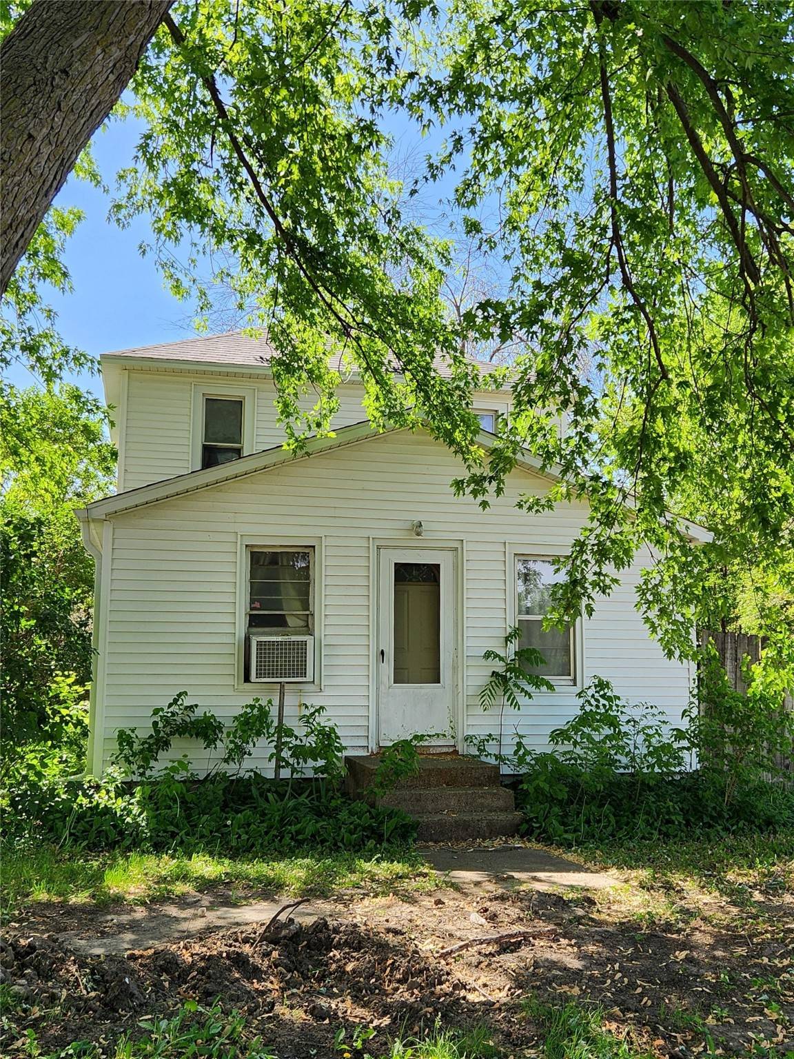 Yale, IA 50277,201 N Main Street