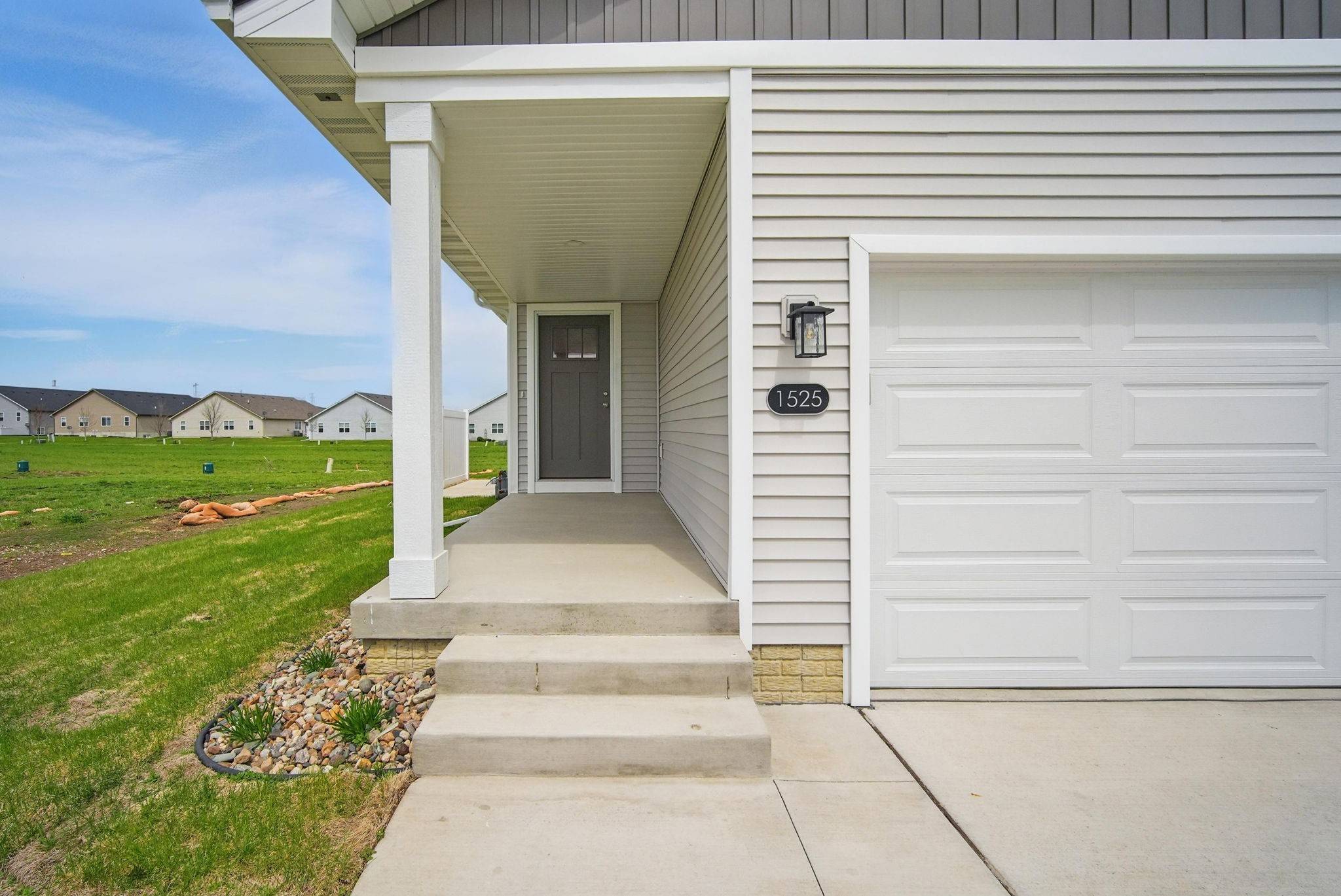 Altoona, IA 50009,1525 Foxtail Drive SE