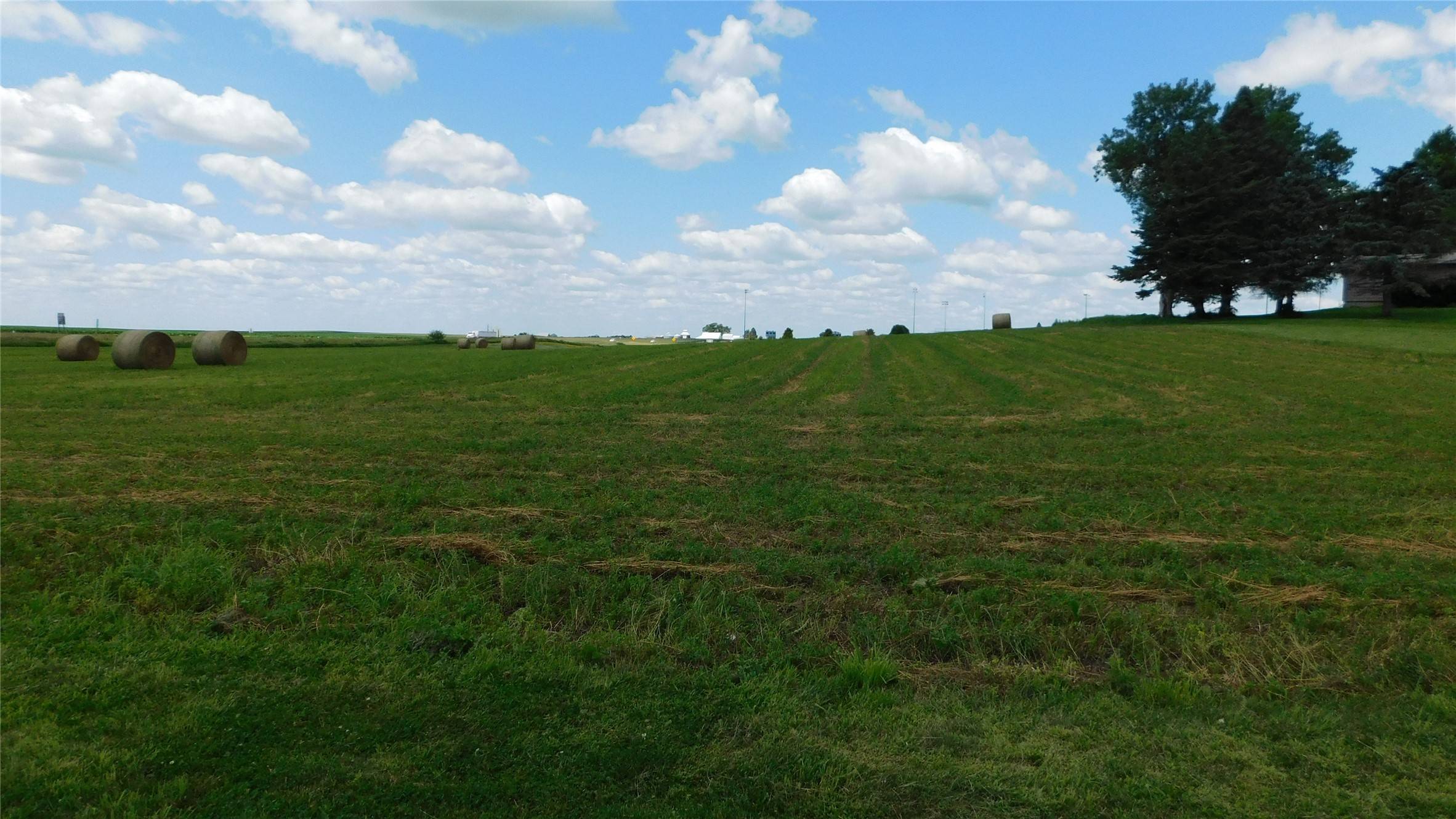 Ogden, IA 50212,632 SW 4th Street