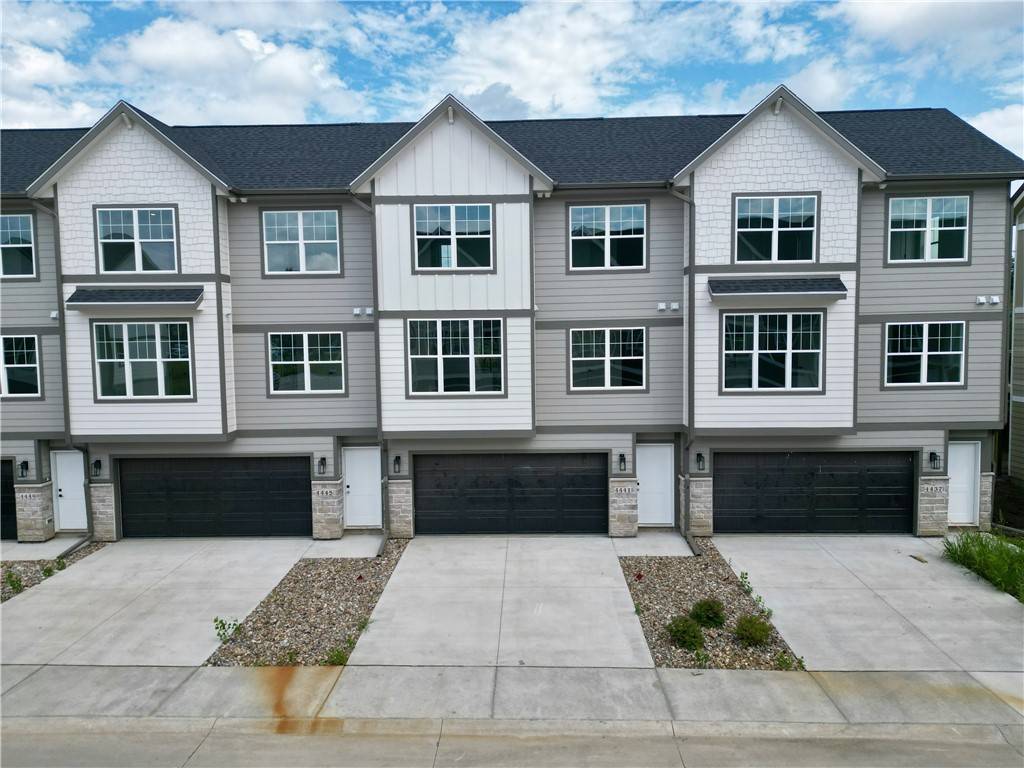 Urbandale, IA 50323,4468 154th Street