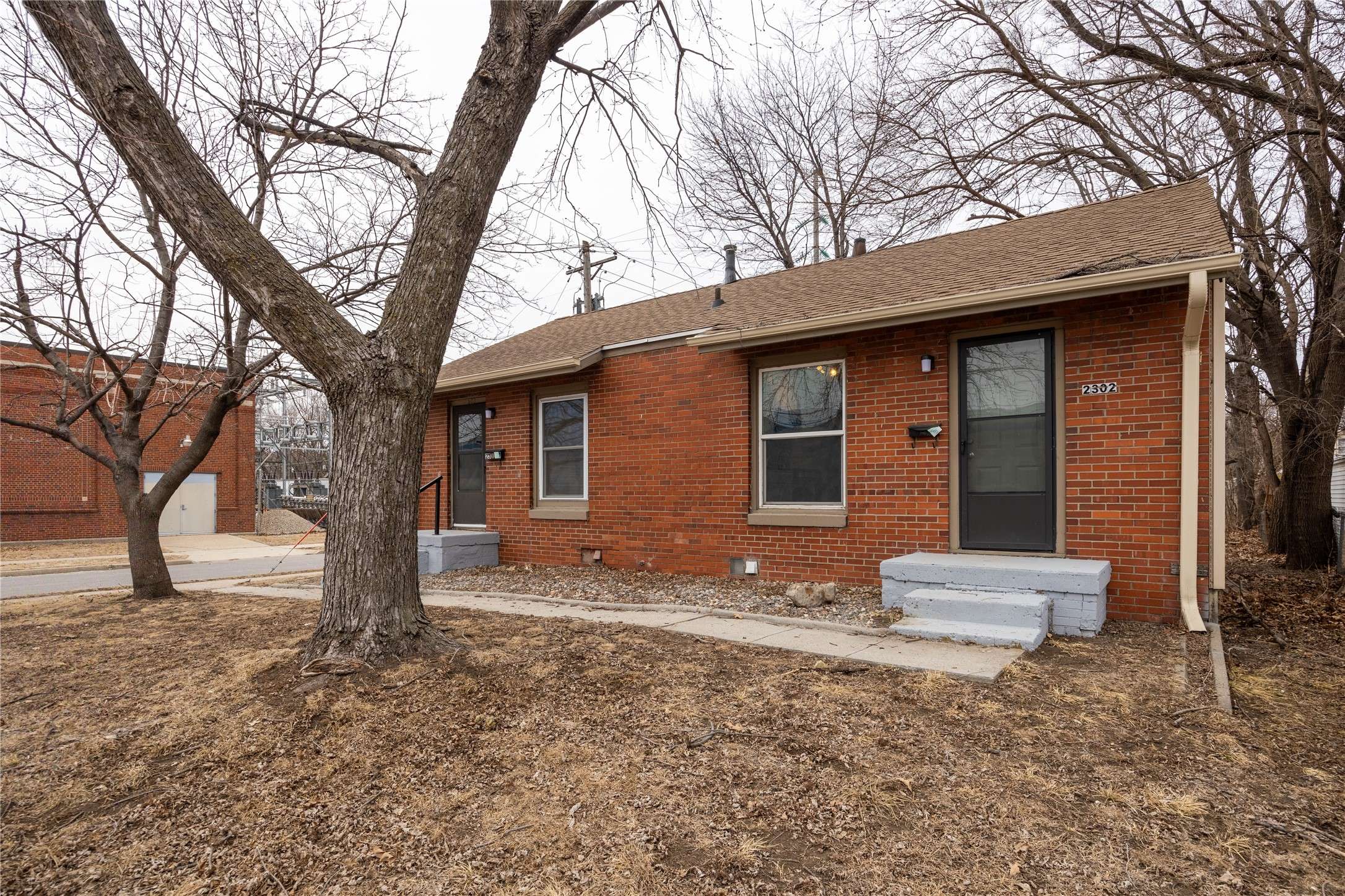 Des Moines, IA 50317,2300 Dean Avenue