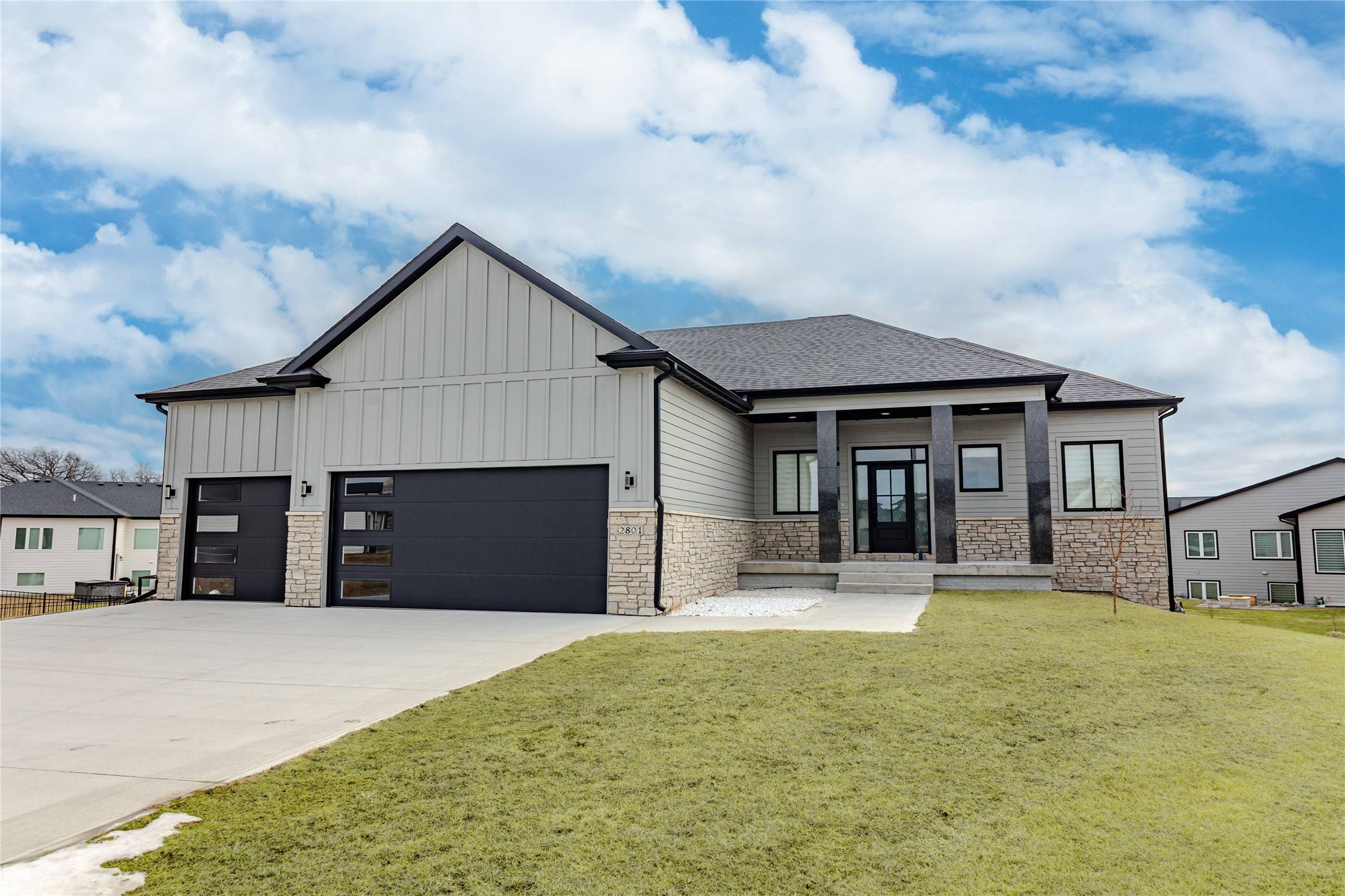Grimes, IA 50111,2801 NE Cherry Court