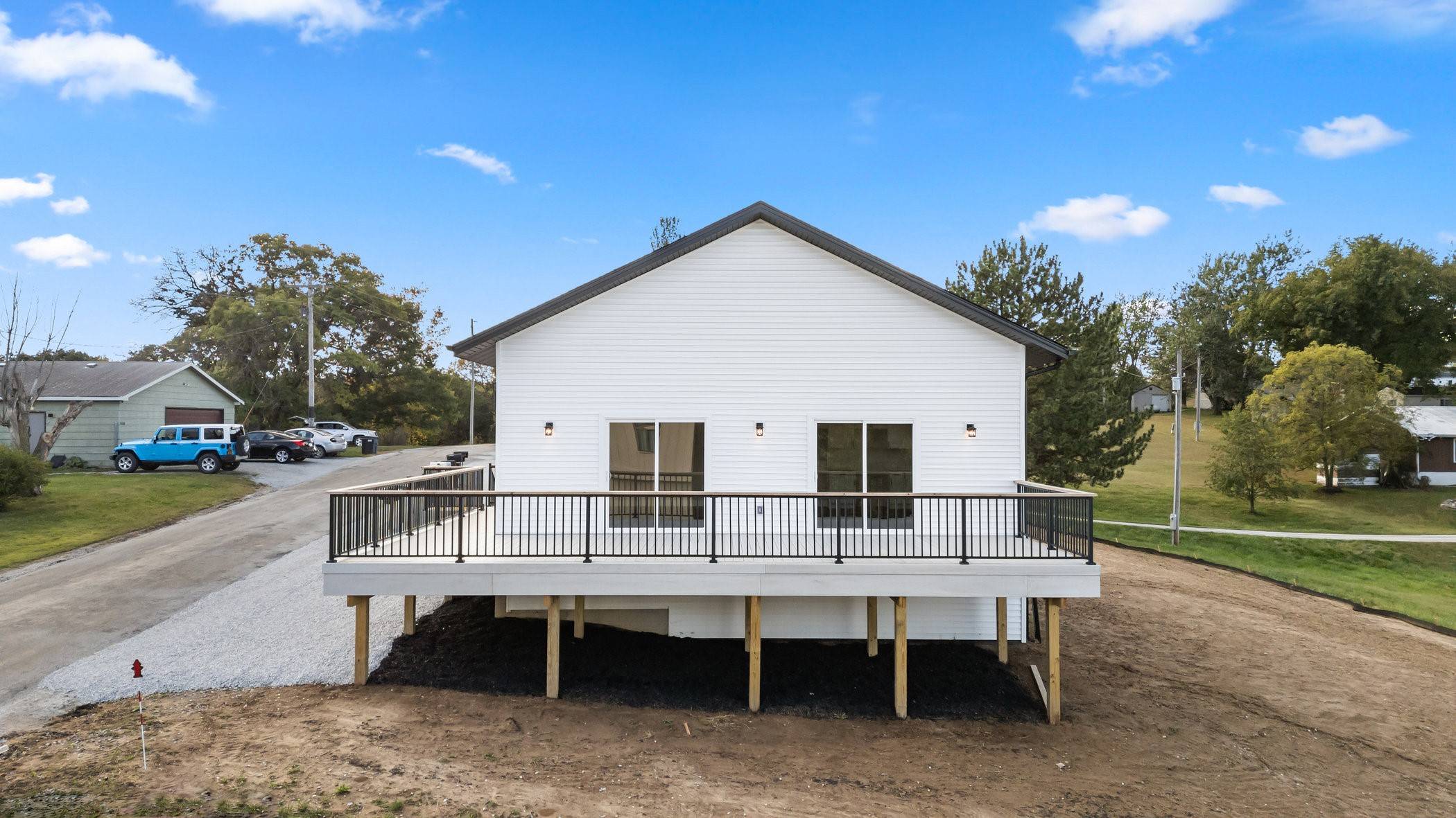 Dexter, IA 50070,8479 Lakeshore Drive