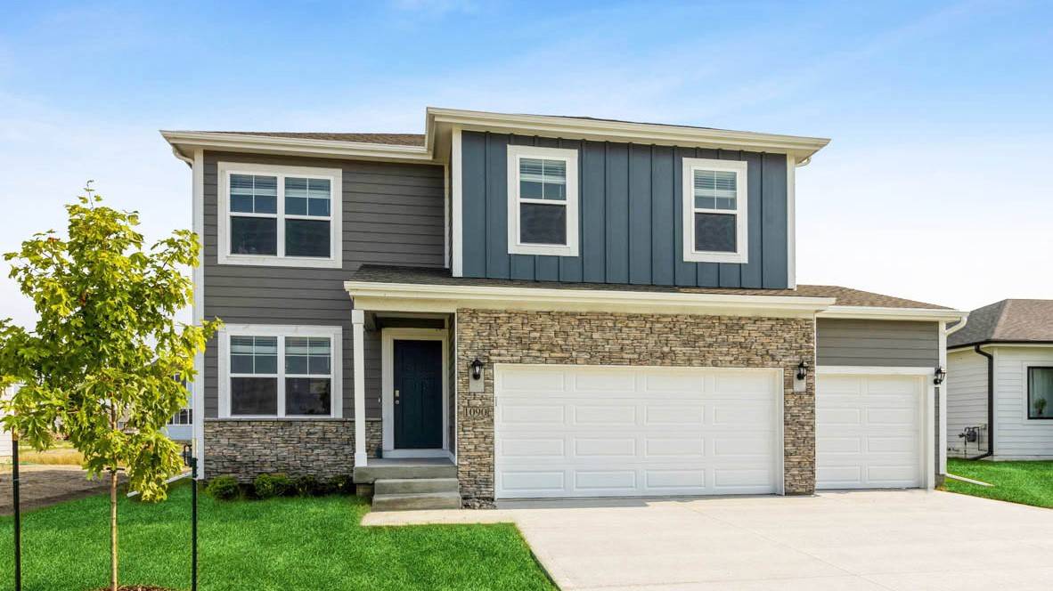 Des Moines, IA 50317,2515 E 47th Street