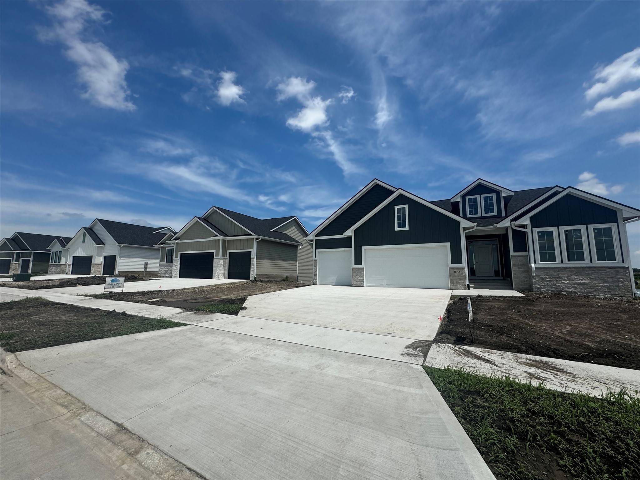 Grimes, IA 50111,873 SW Cattail Road