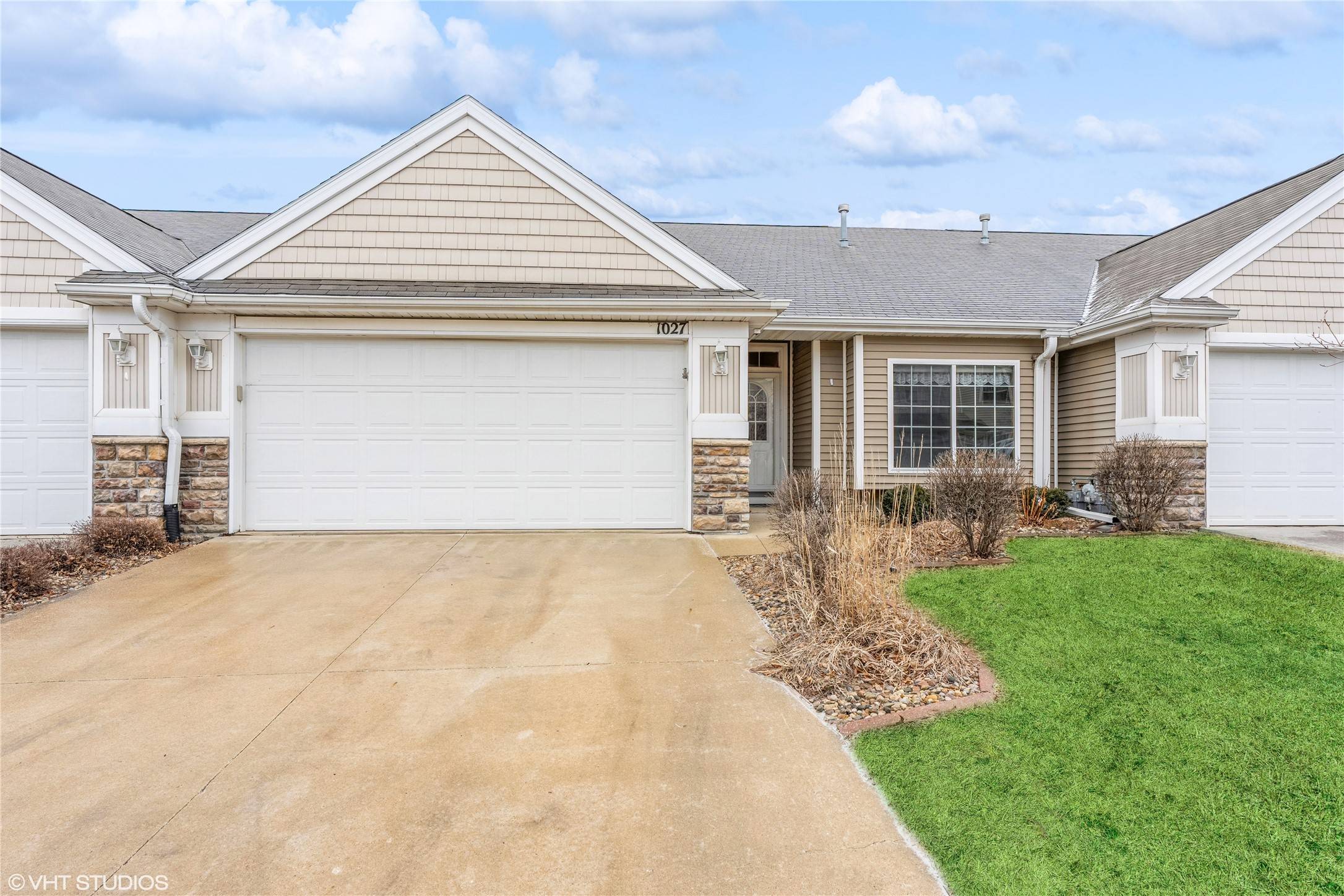 Ankeny, IA 50021,1027 NE Greenview Lane