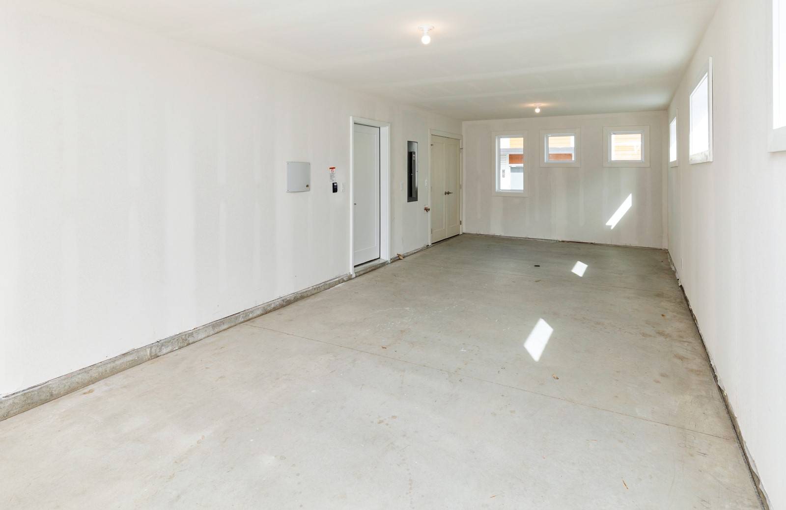 Des Moines, IA 50309,439 SW 12th Street