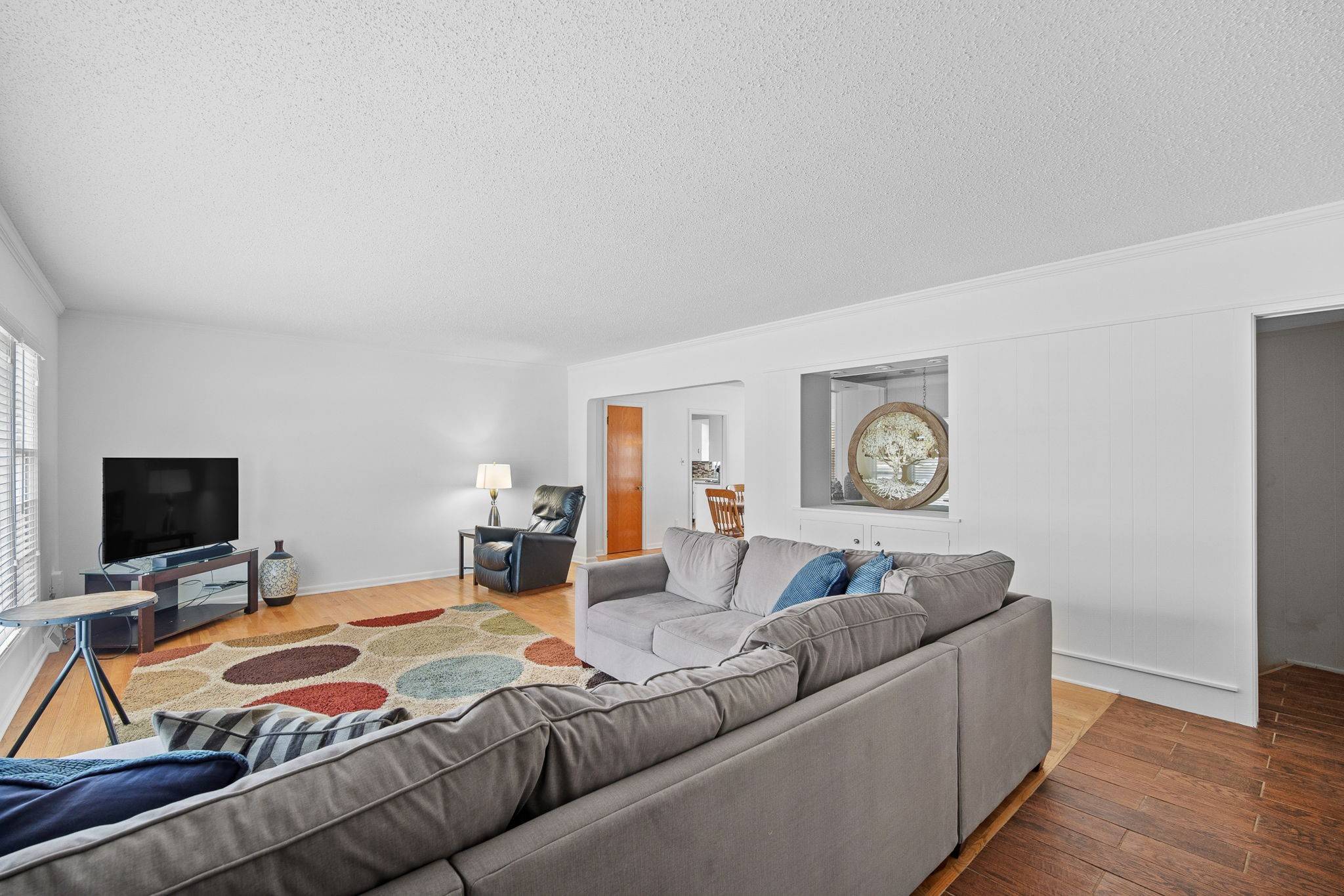 Des Moines, IA 50312,5808 Chamberlain Drive