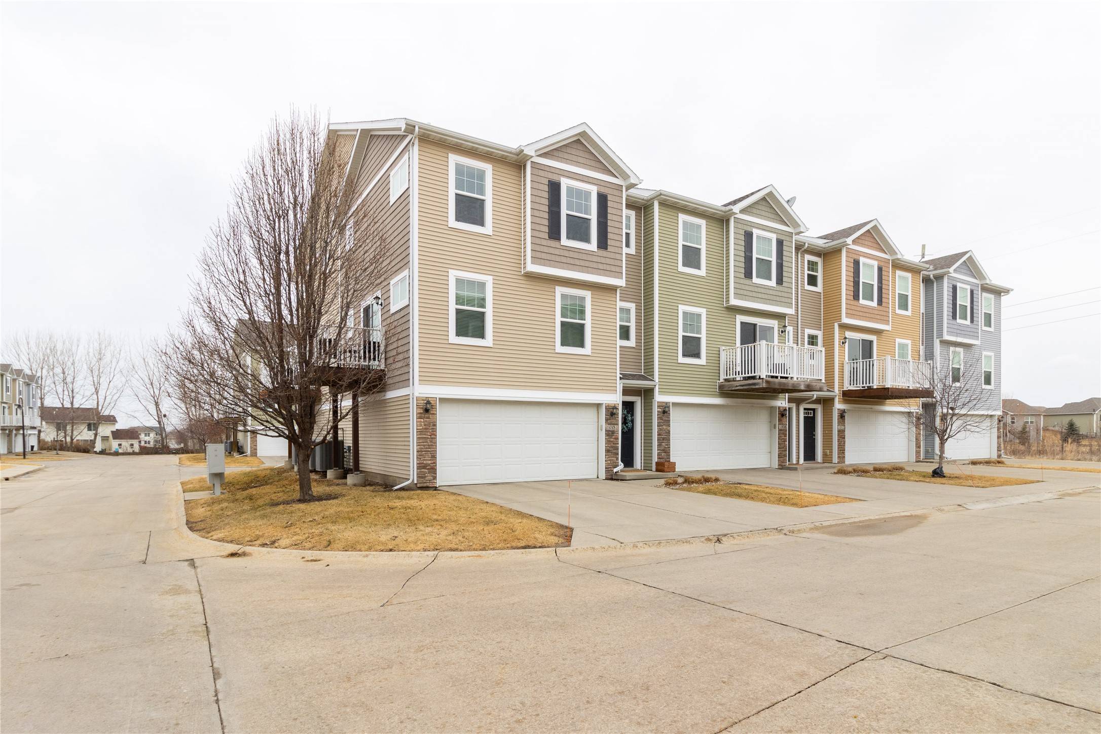 Ankeny, IA 50021,1004 NE 49th Lane
