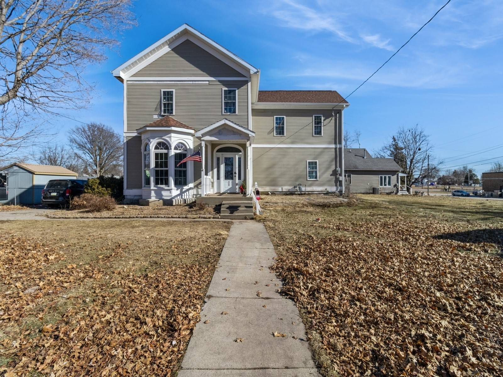 Newton, IA 50208,608 E 7th Street N