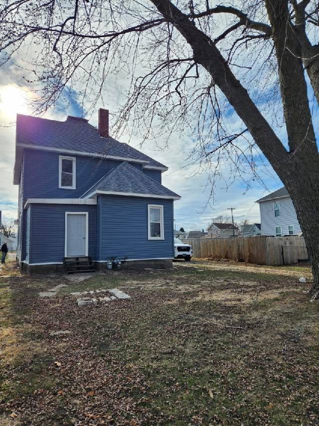 Newton, IA 50208,412 S 2nd Avenue E