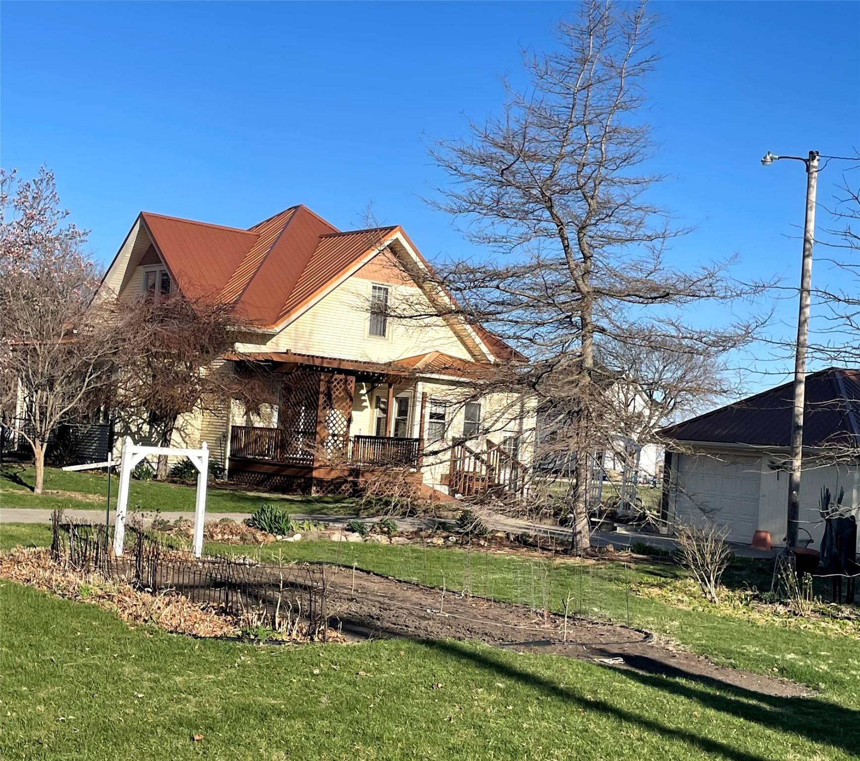 Grinnell, IA 50112,15212 F-17 Highway E