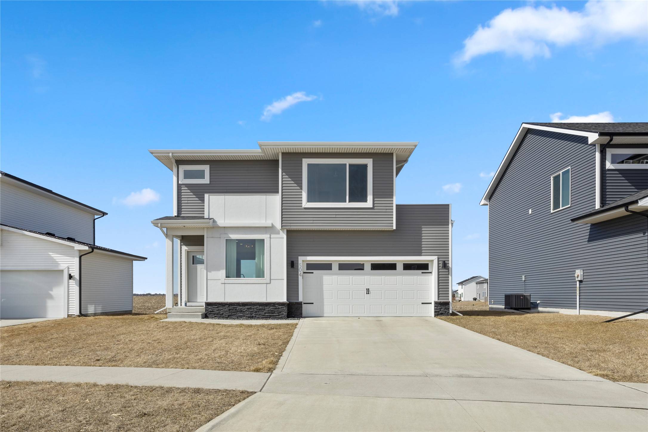Ankeny, IA 50021,504 NE Whitetail Drive