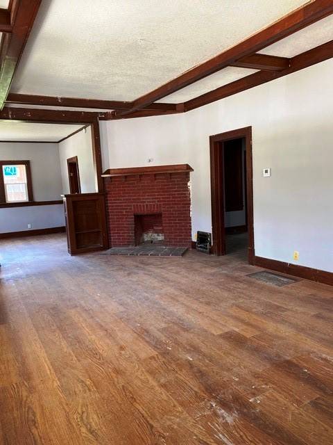 Creston, IA 50801,312 N Oak Street