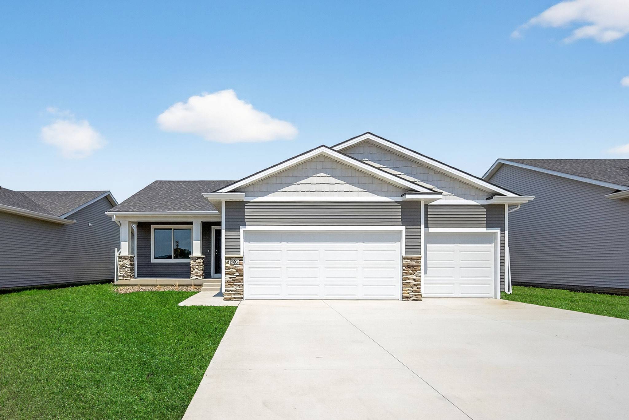 Altoona, IA 50009,1803 Tuscany Drive SE