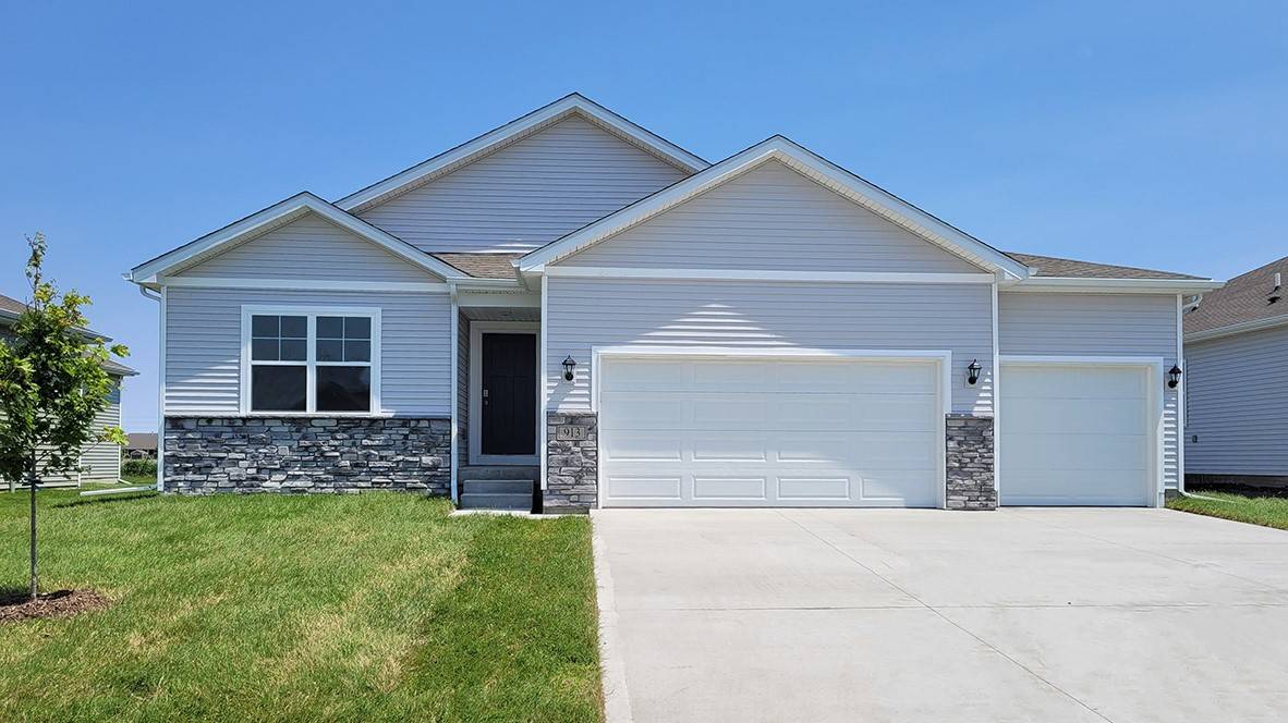 Altoona, IA 50009,1007 33rd Street SE
