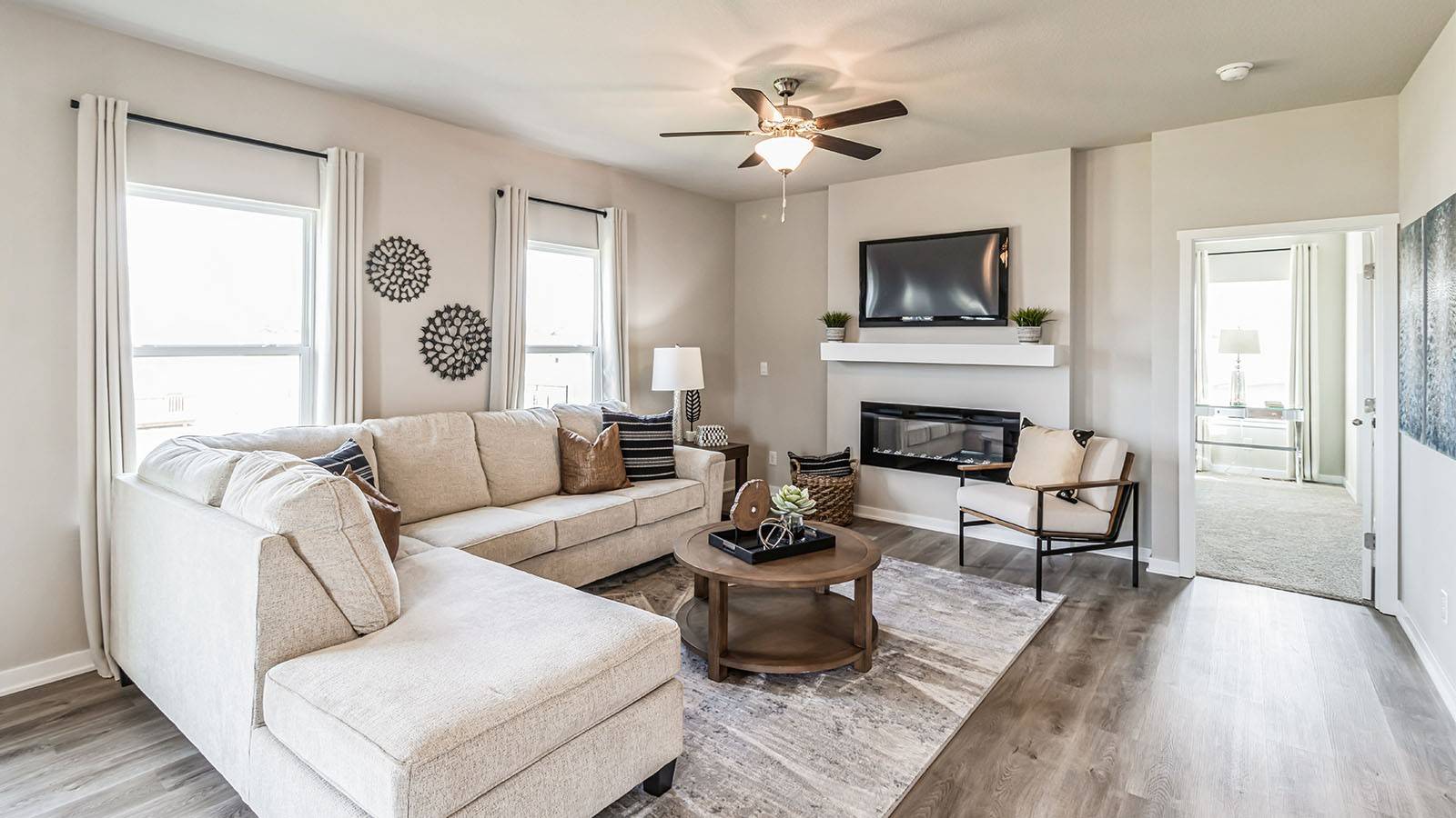 Urbandale, IA 50322,16812 Plum Drive