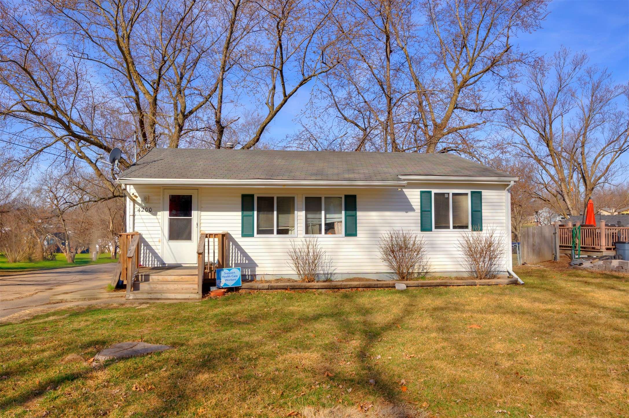 Des Moines, IA 50315,4200 SE 11th Street