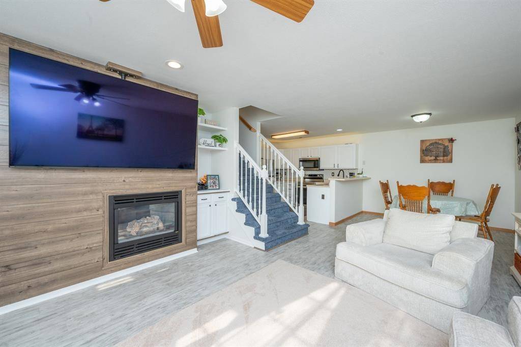 Ankeny, IA 50021,1517 SE Delaware Avenue #9