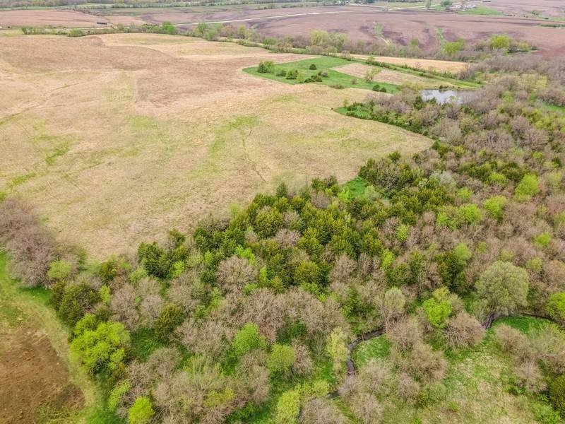 Truro, IA 50257,1 Valleyview Avenue