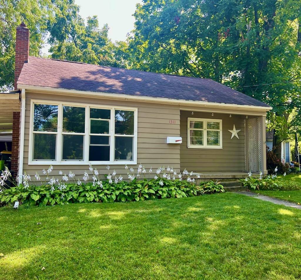 Adel, IA 50003,1311 Locust Street