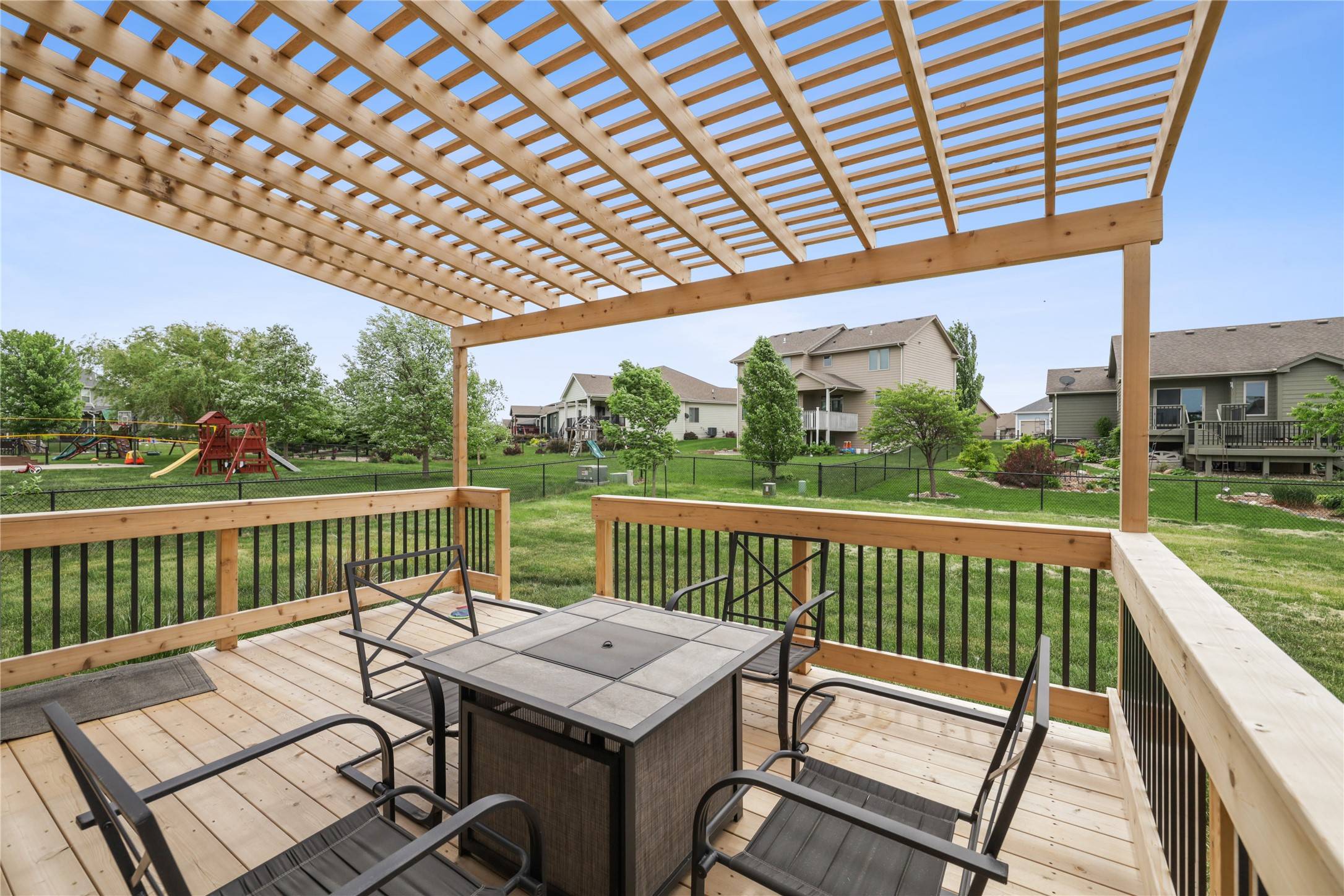 Ankeny, IA 50021,1519 NE Williamsburg Drive