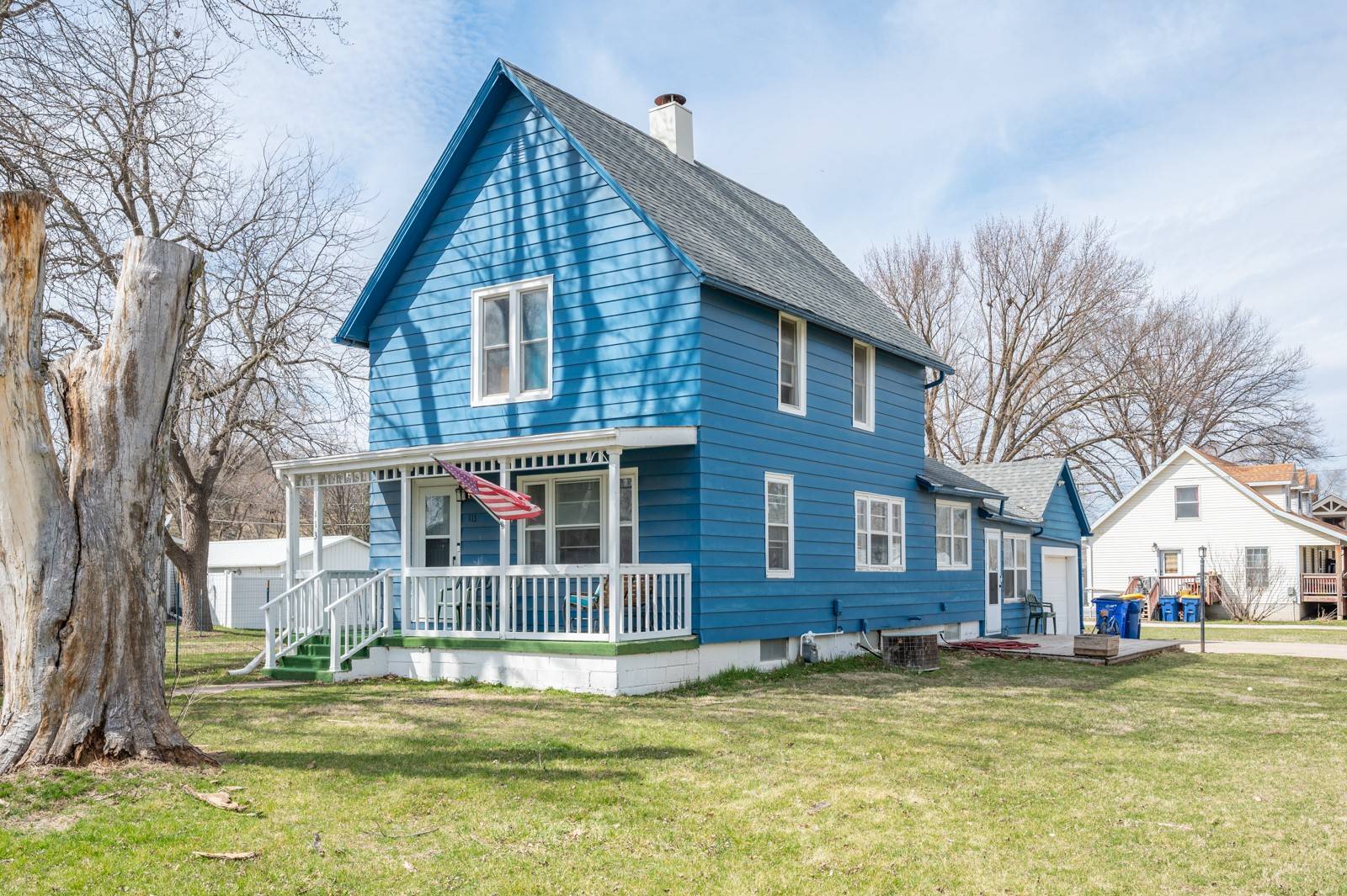Van Meter, IA 50261,113 Main Street