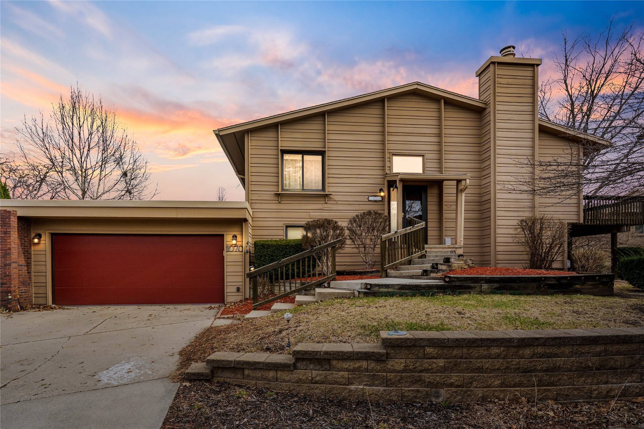 West Des Moines, IA 50266,1070 Woodland Park Drive