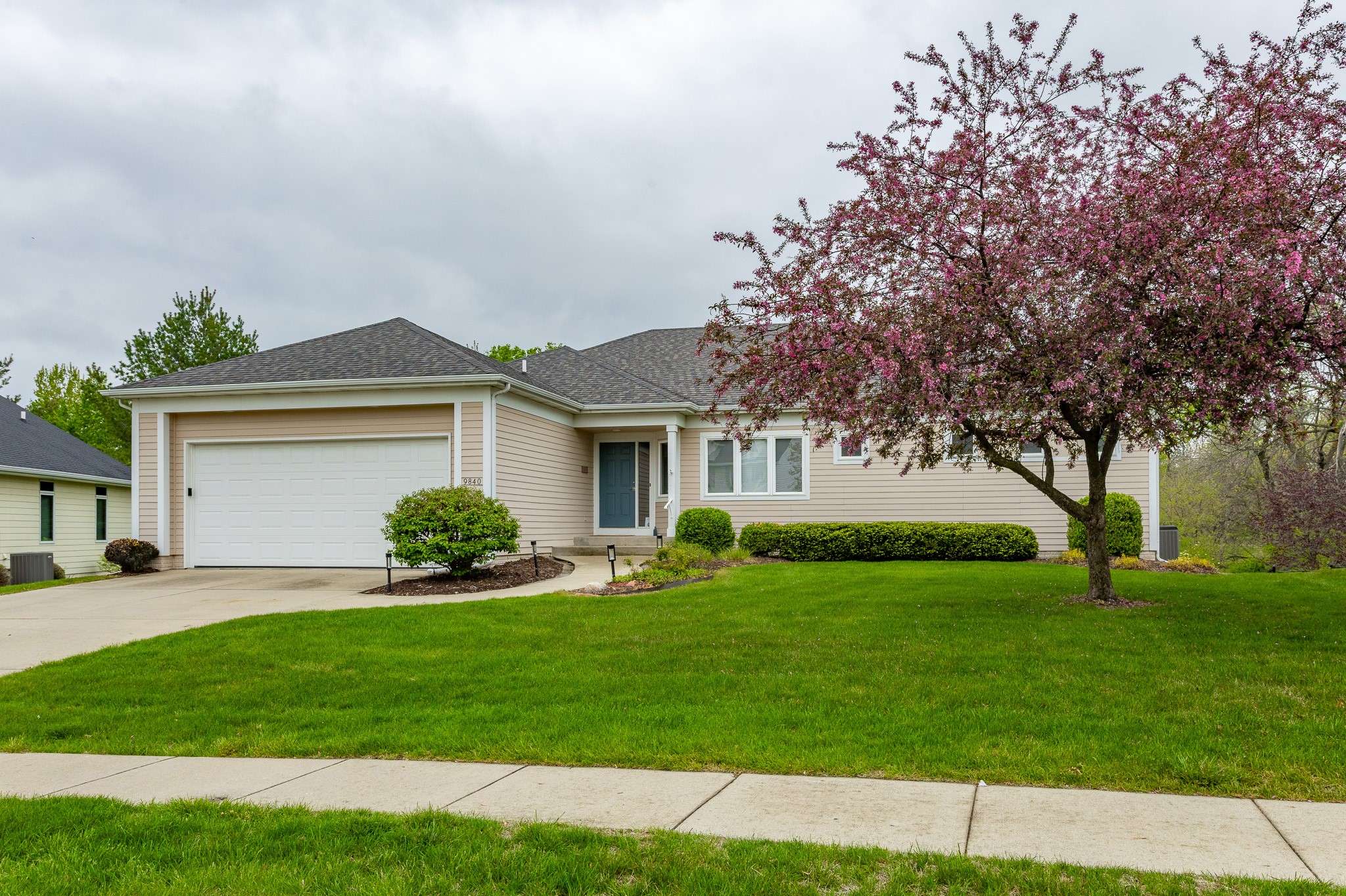 Urbandale, IA 50322,9840 Brookview Drive