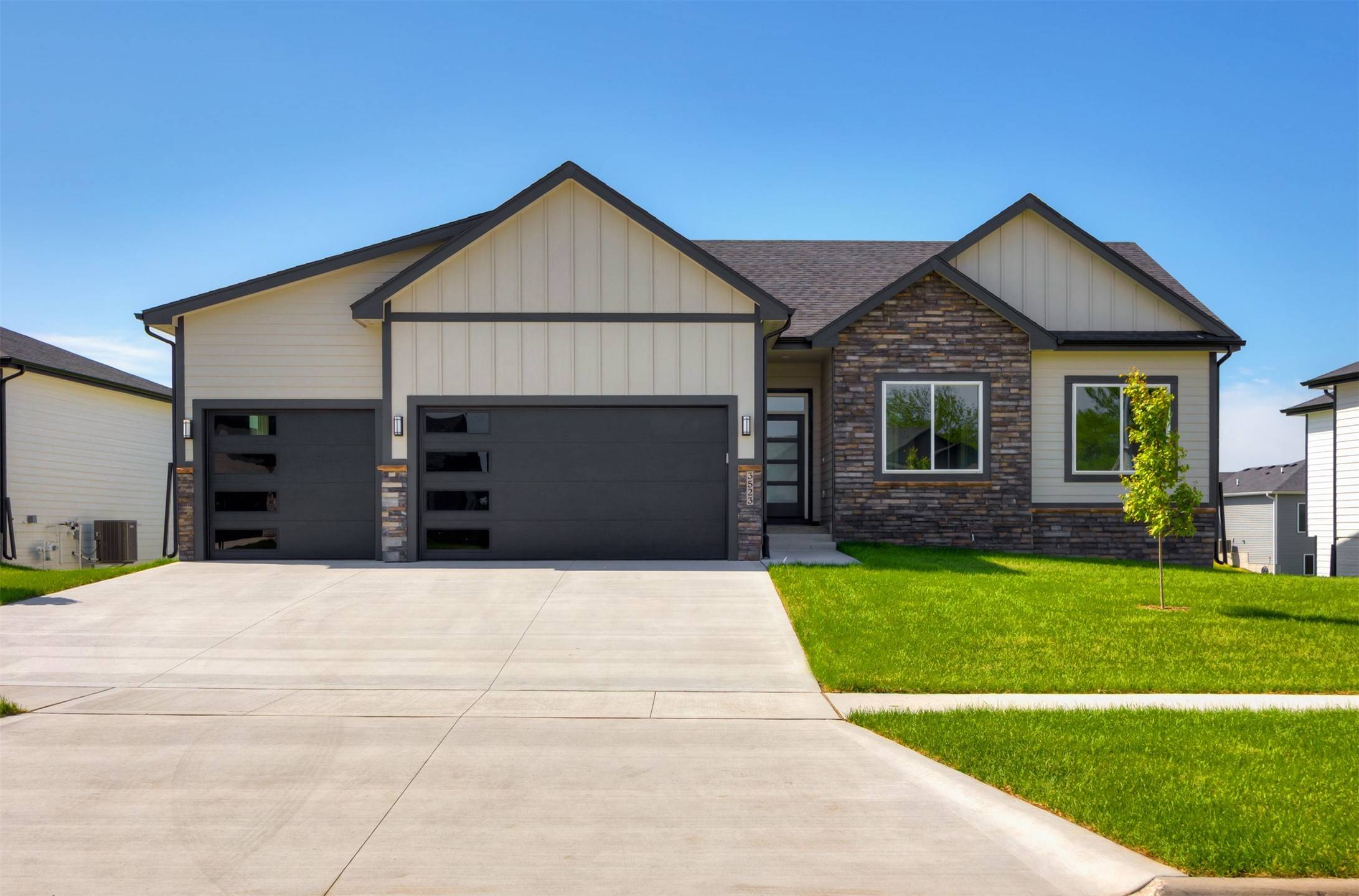 Ankeny, IA 50021,3523 NE 12th Street